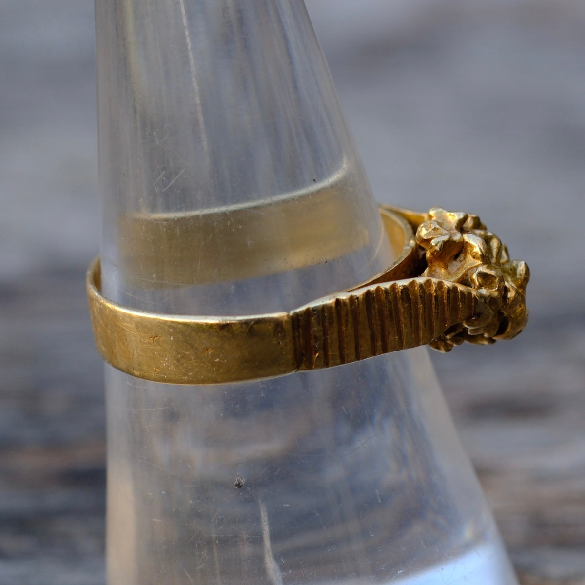 Vintage 14K Gold Nugget Ring 8