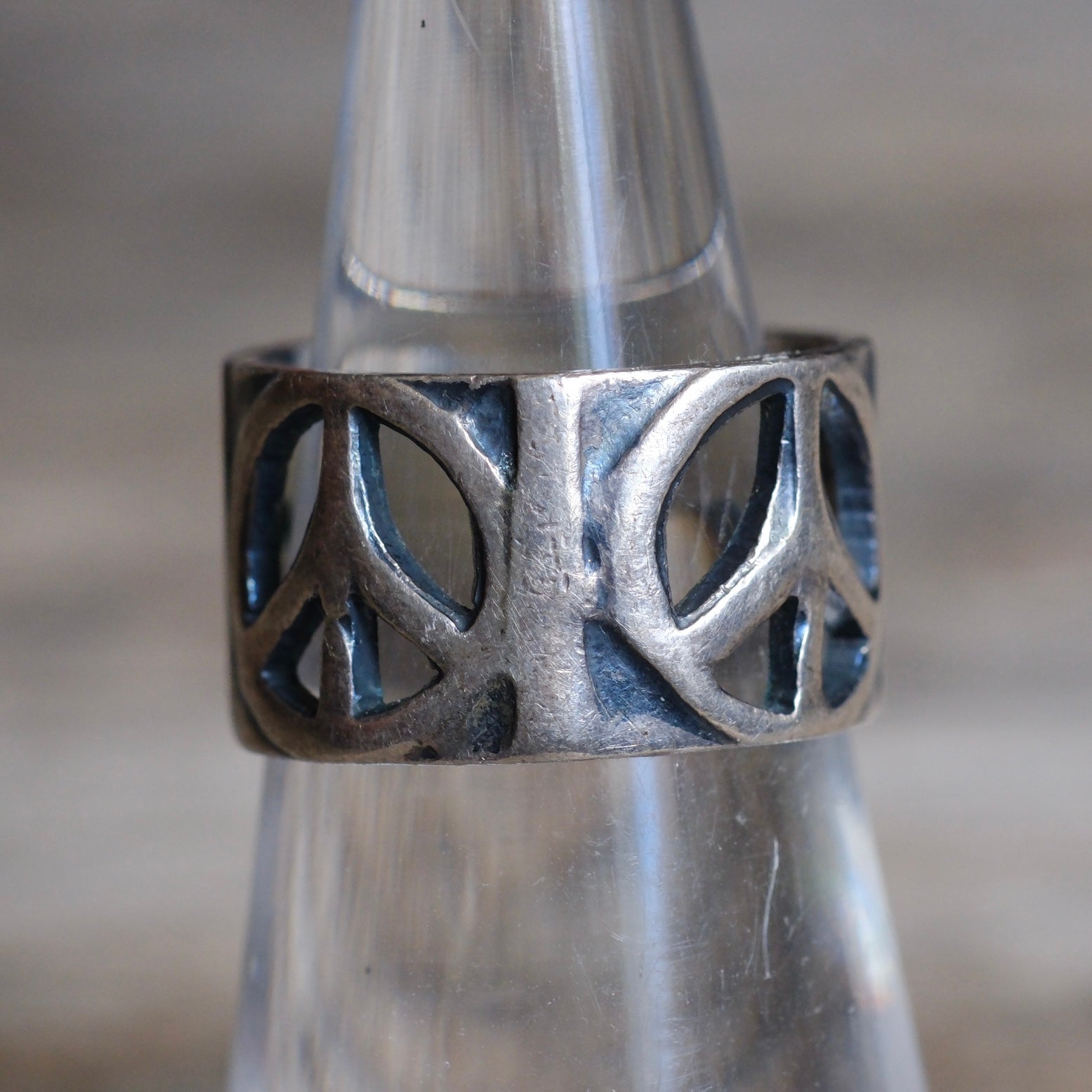 Vintage Sterling Silver Peace Band Ring 5