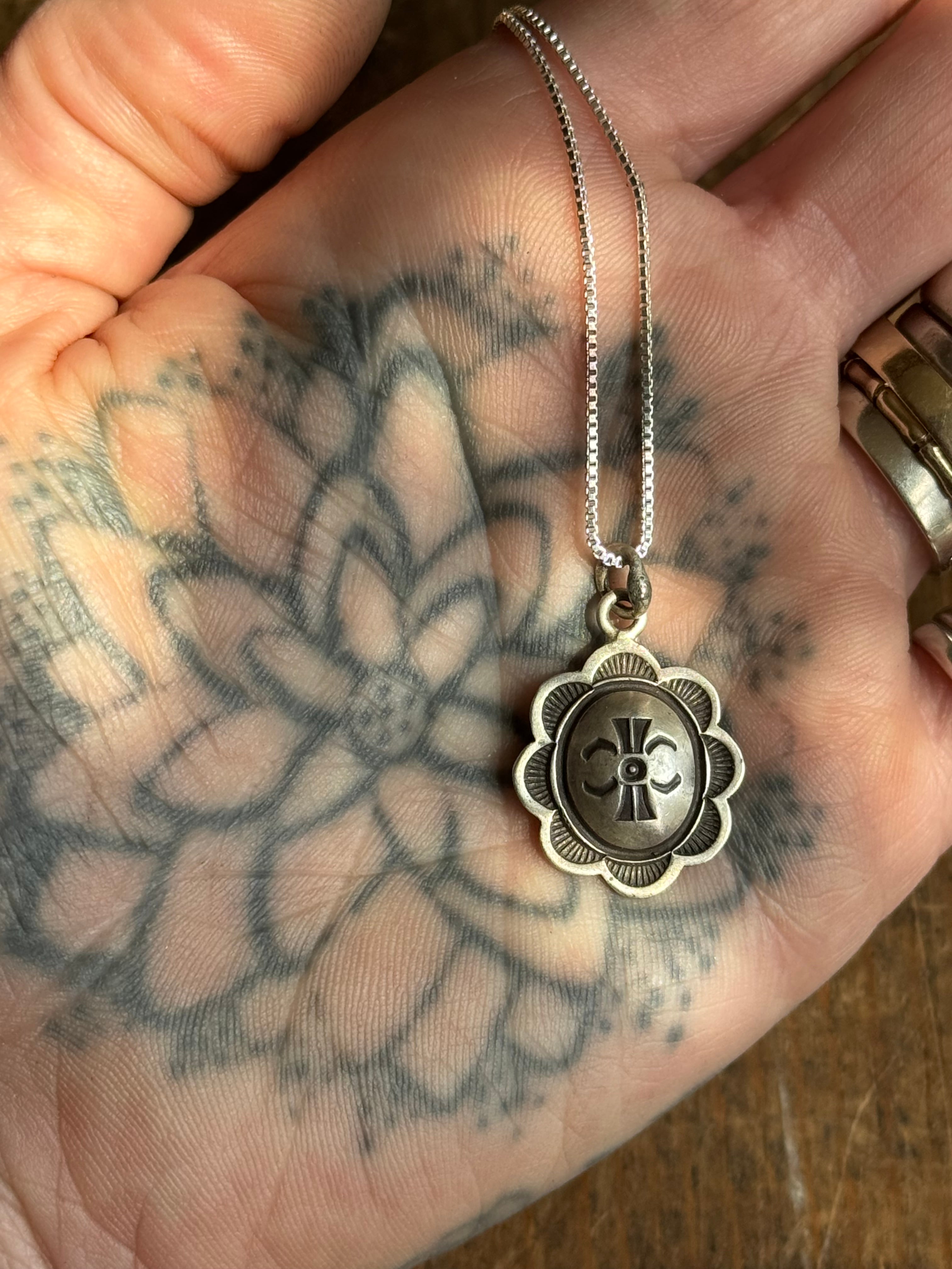 Vintage Sterling Silver Stamped Concho 18" Necklace