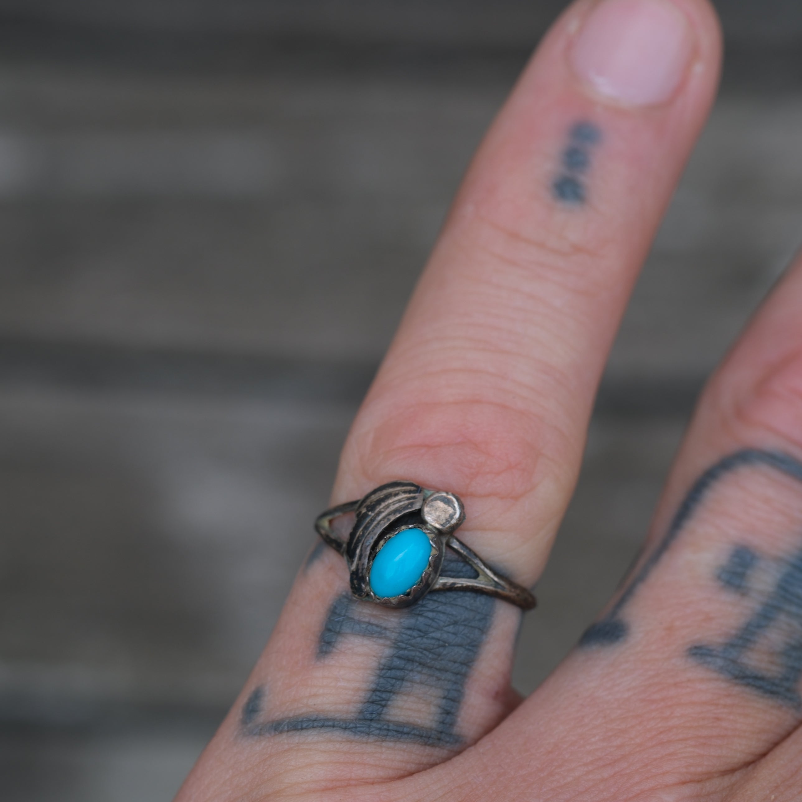 Vintage Sterling Turquoise Feather Ring 5.75