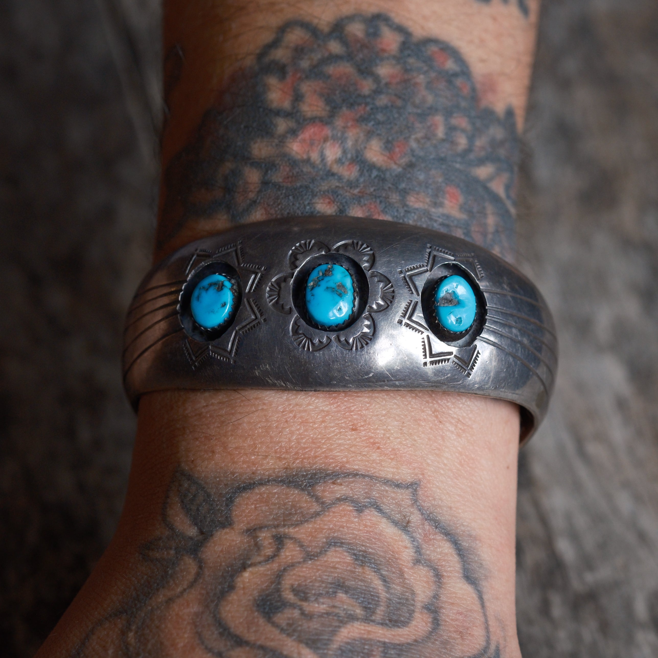 Vintage Sterling 3-Stone Turquoise Shadowbox Cuff Bracelet