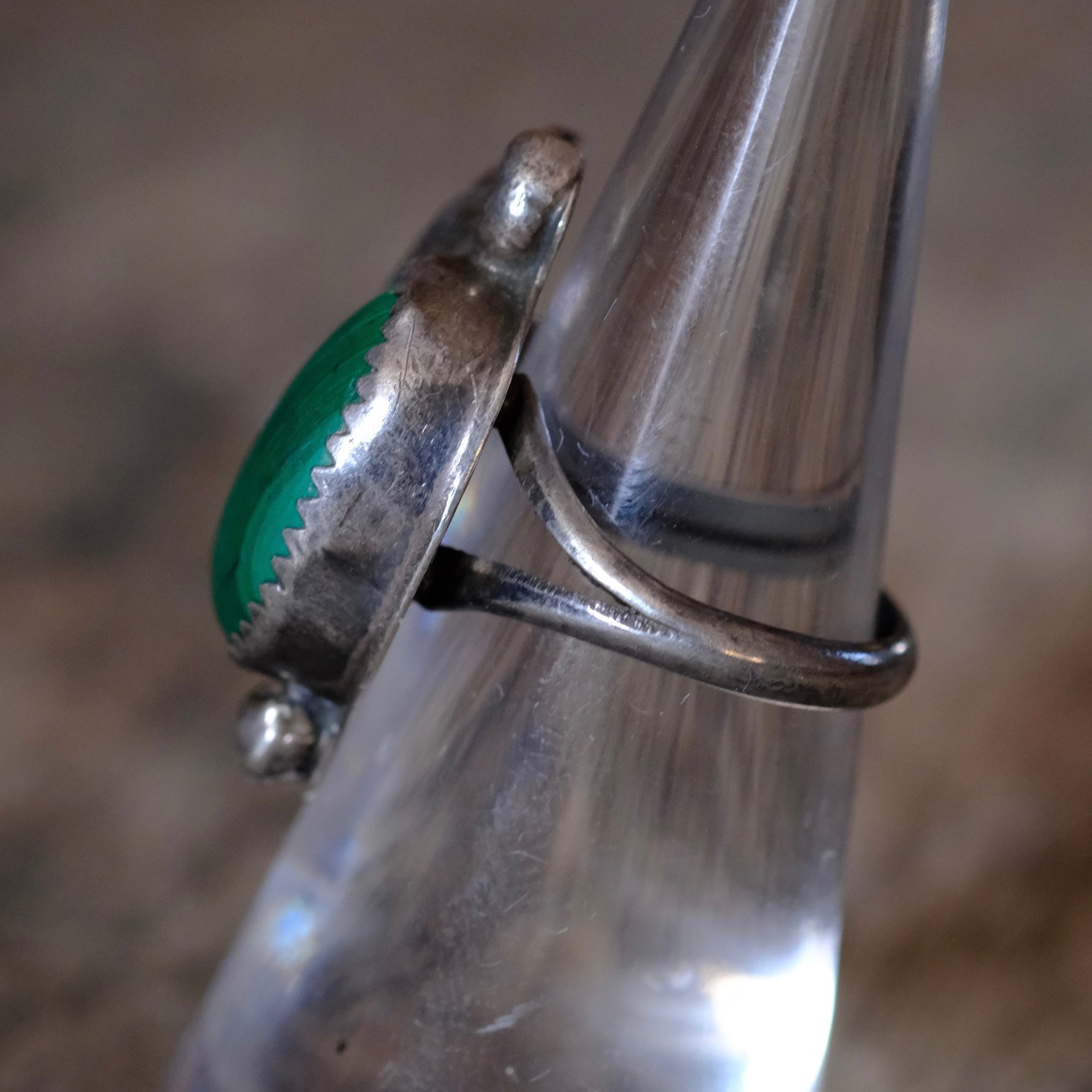 Vintage Sterling Malachite Feather Ring 5.5