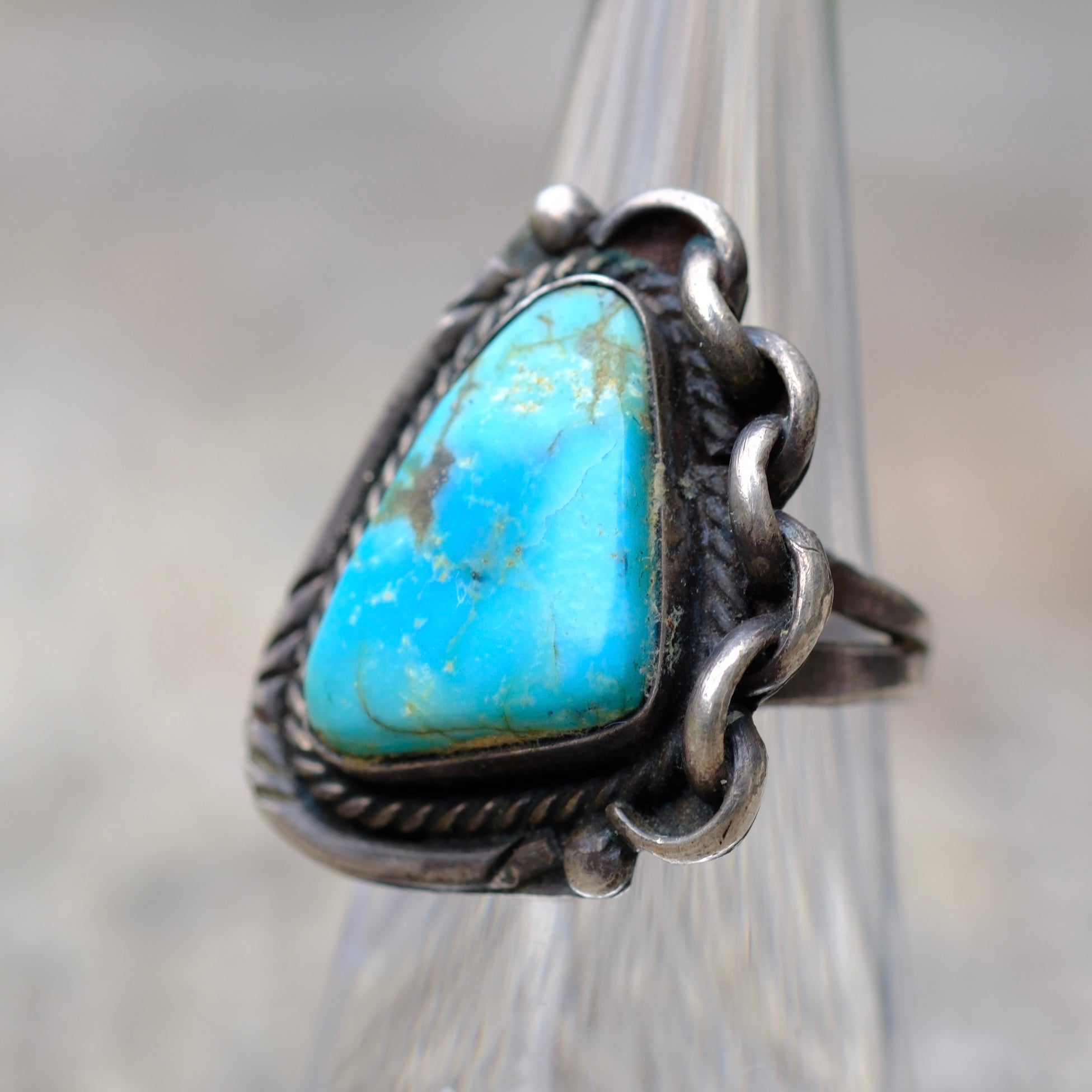Vintage Sterling Turquoise Chain Ring 5.5