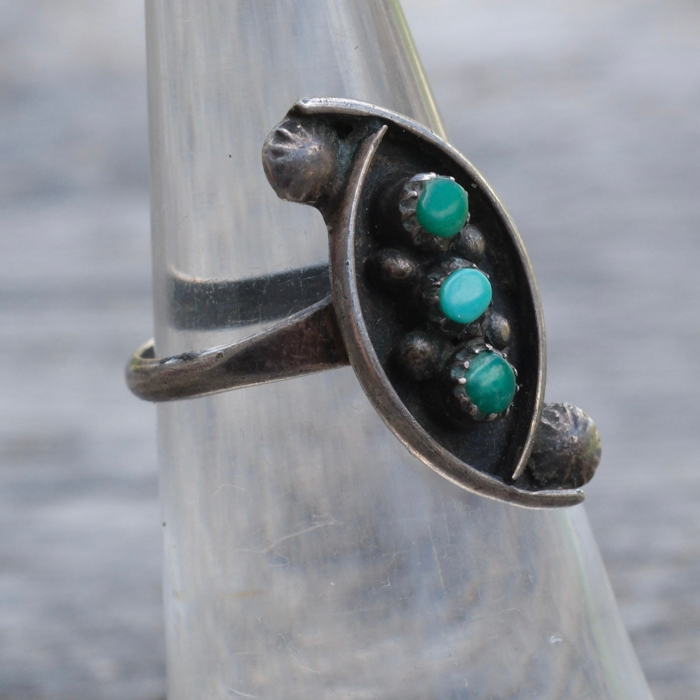 Vintage Sterling 3-Stone Turquoise Ring 4.75