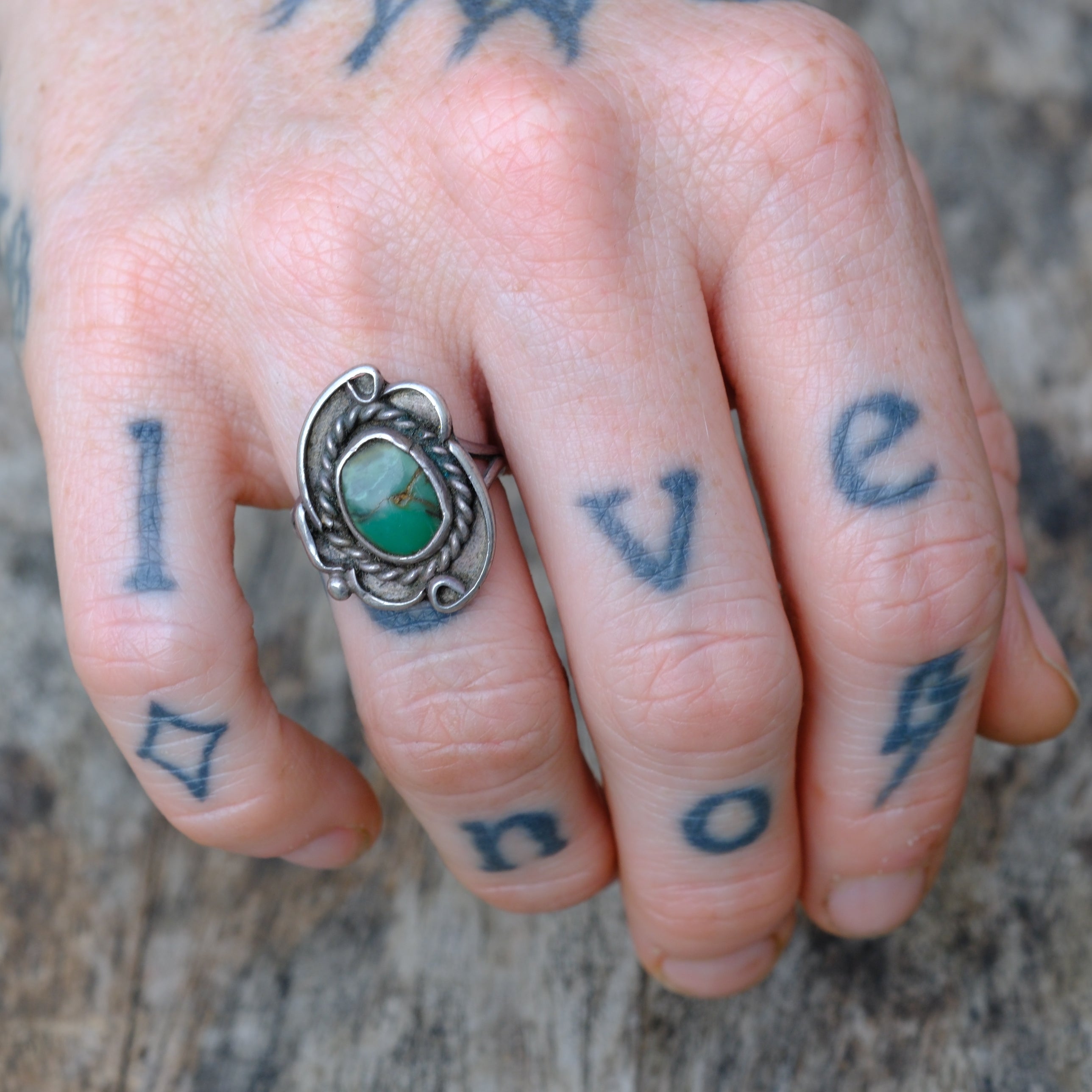 Vintage Sterling Turquoise Roper Ring 6