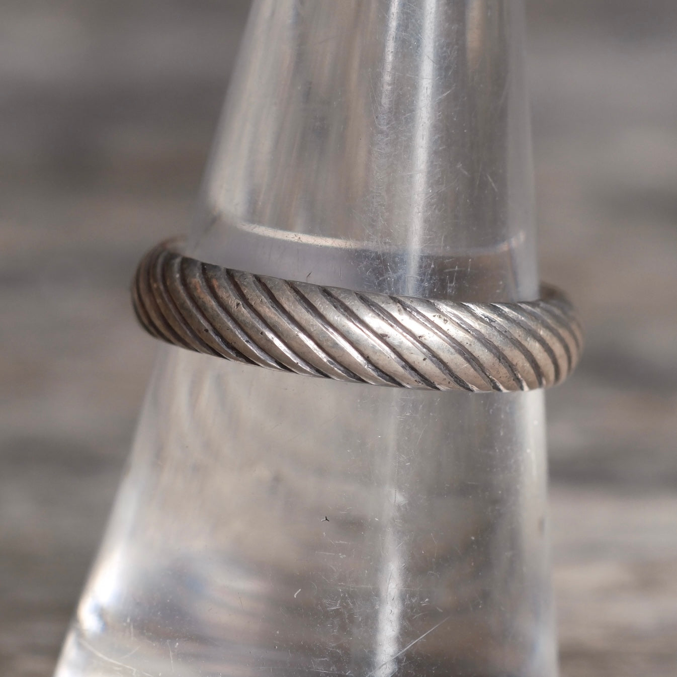 Vintage Sterling Silver Band Ring 7.75