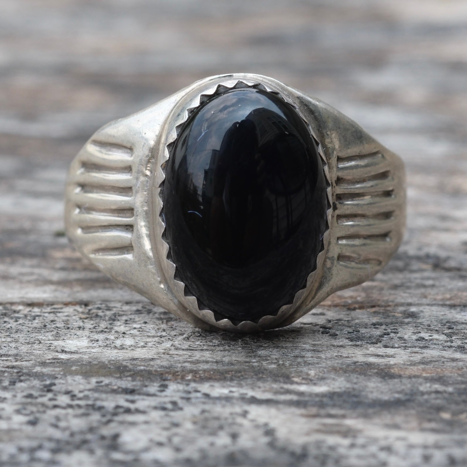 Vintage Sterling Onyx Stamped Band Ring 8.25