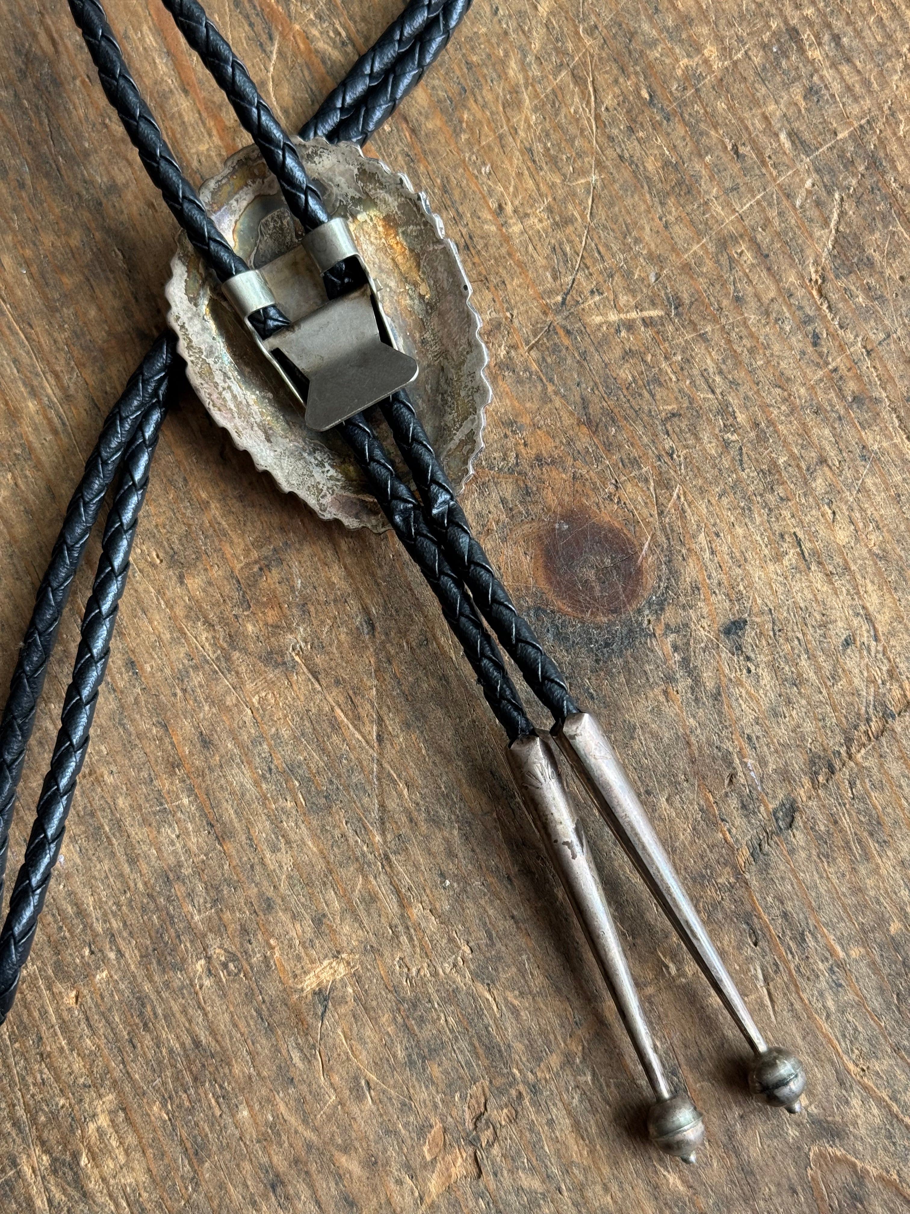 Vintage Sterling Silver & Carved Turquoise Horse Head Bolo Tie