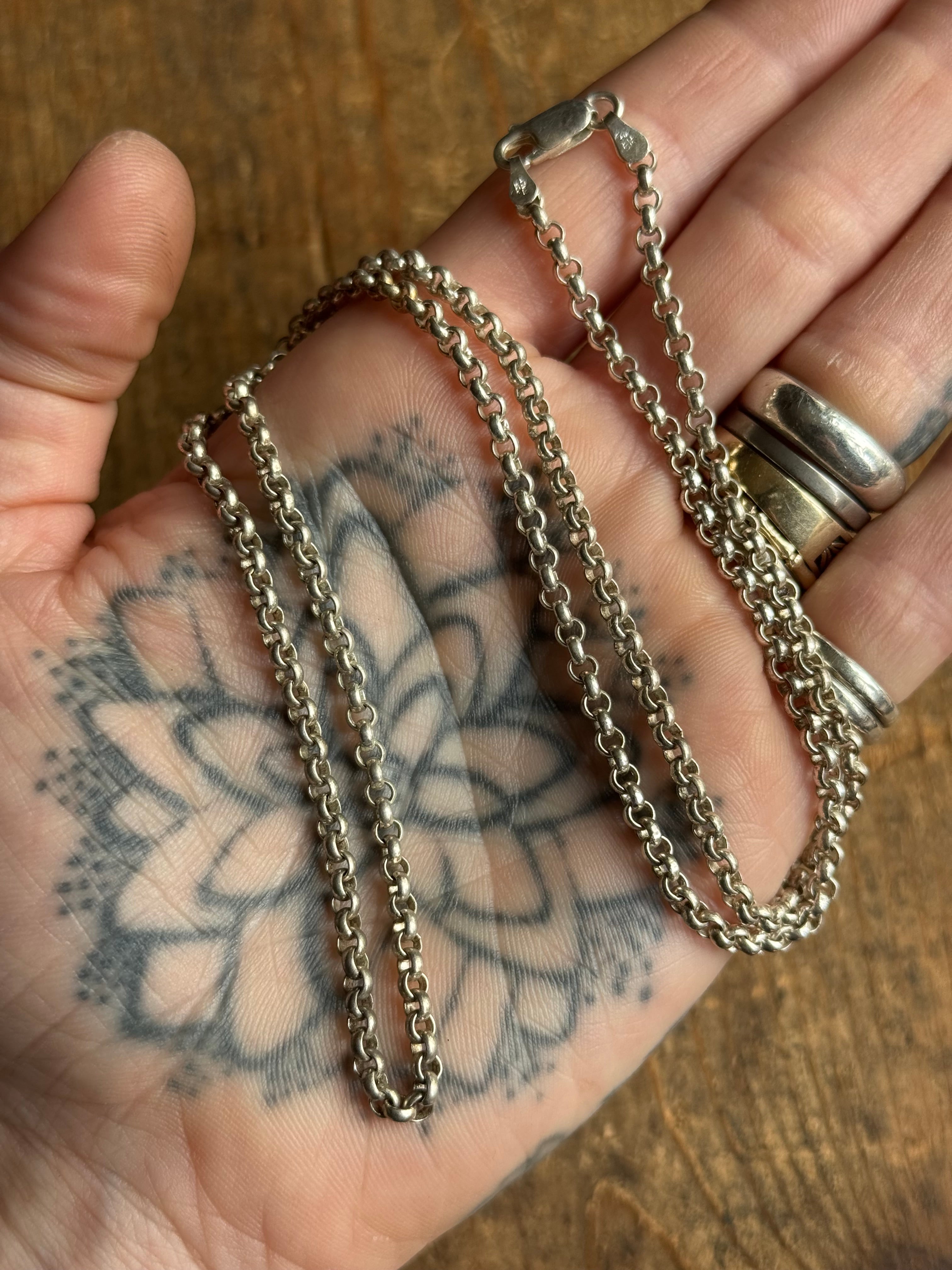 Vintage Sterling Silver 24” Rolo chain