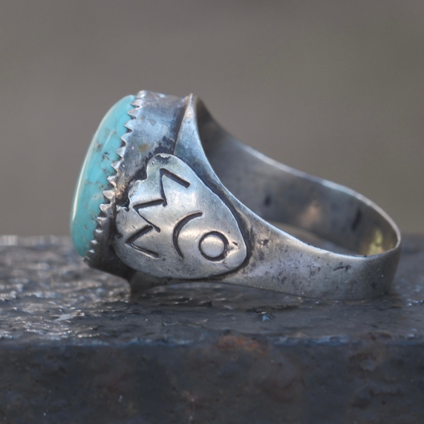 Vintage Sterling Turquoise Stamped Band Ring 8