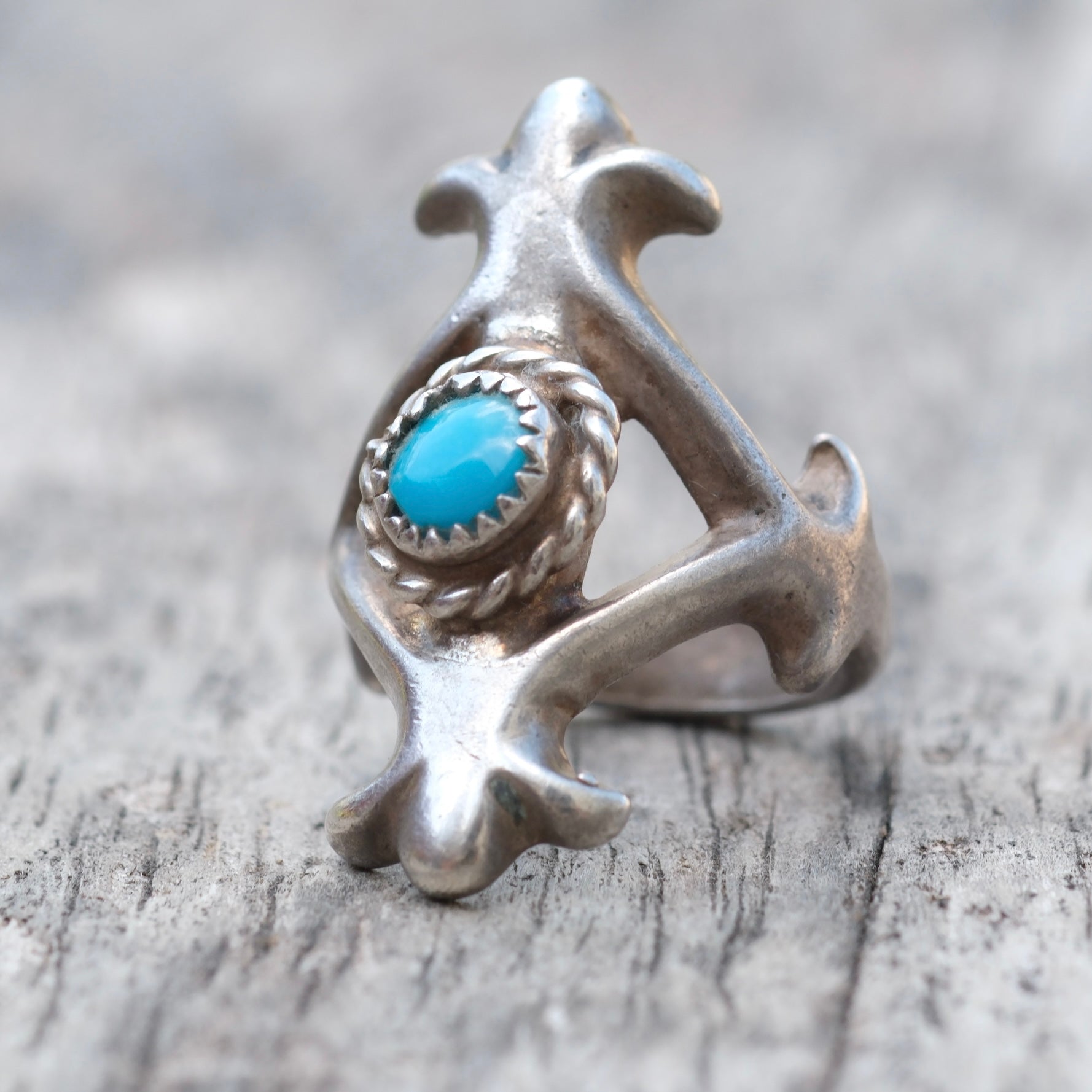 Vintage Sterling Turquoise Sandcast Ring 3.75