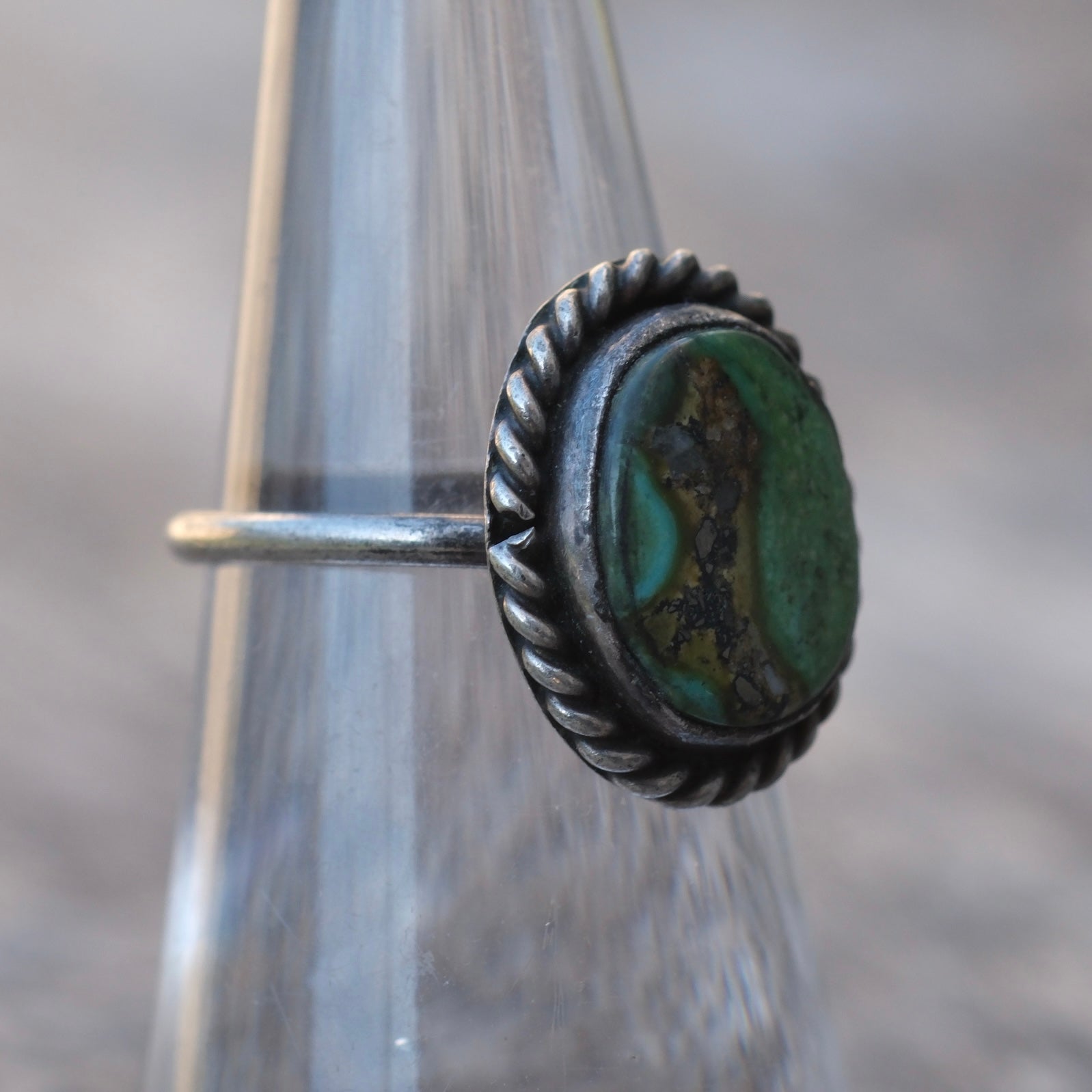 Vintage Sterling Turquoise Roper Ring 5.5