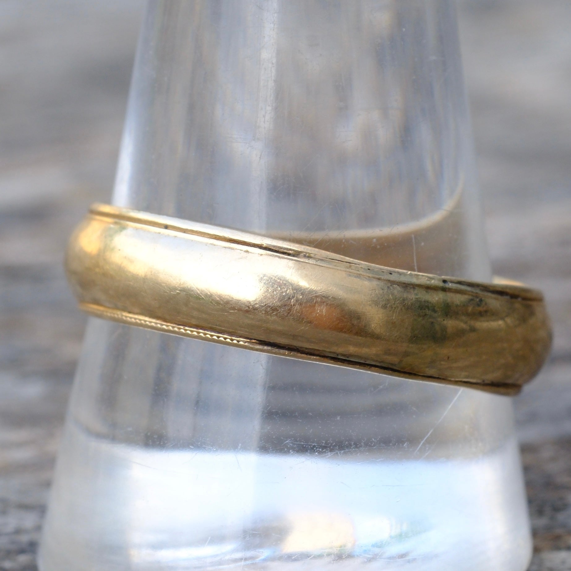 Vintage 14K Gold Band Ring 12.75