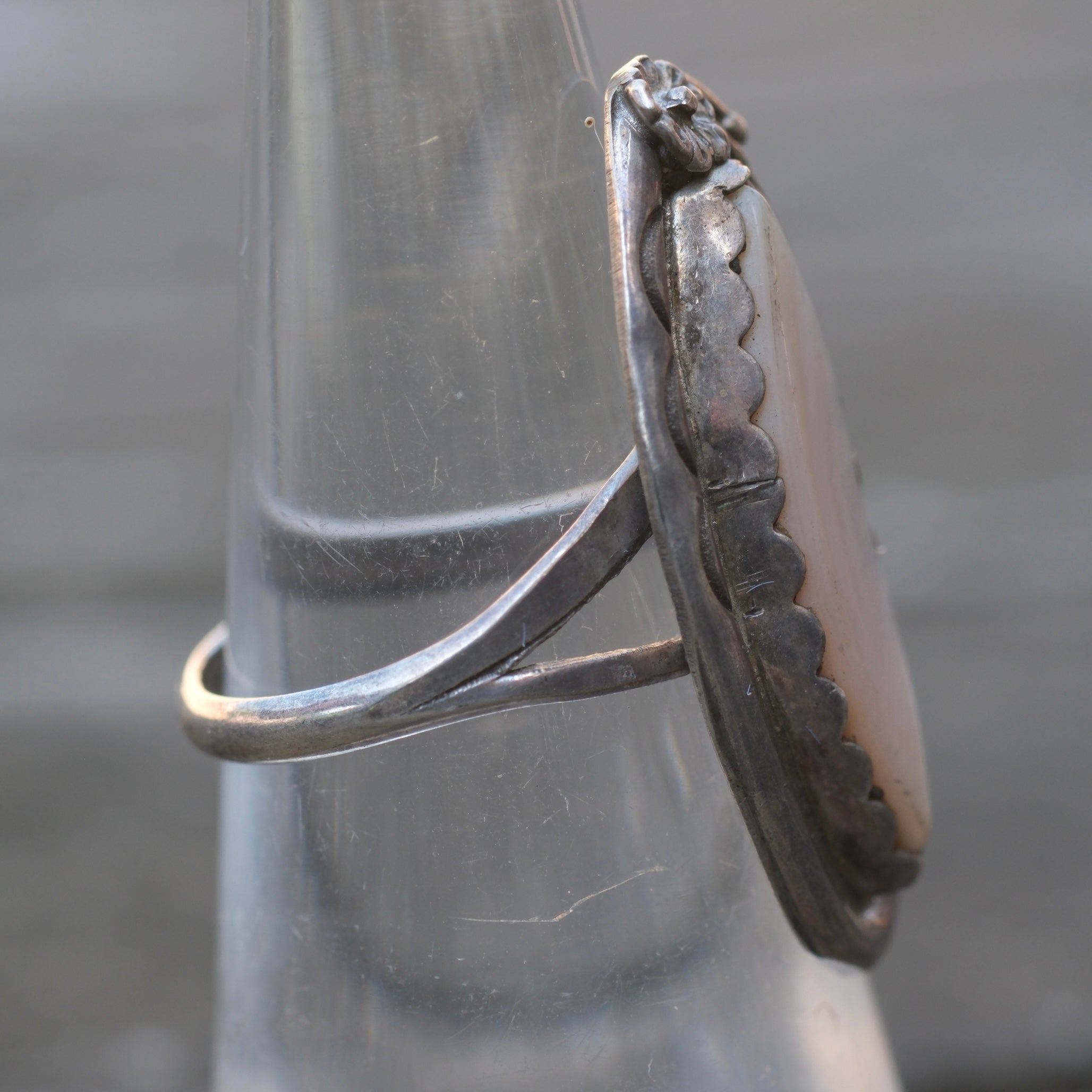 Vintage Sterling Mother Of Pearl Feather Ring 5.75