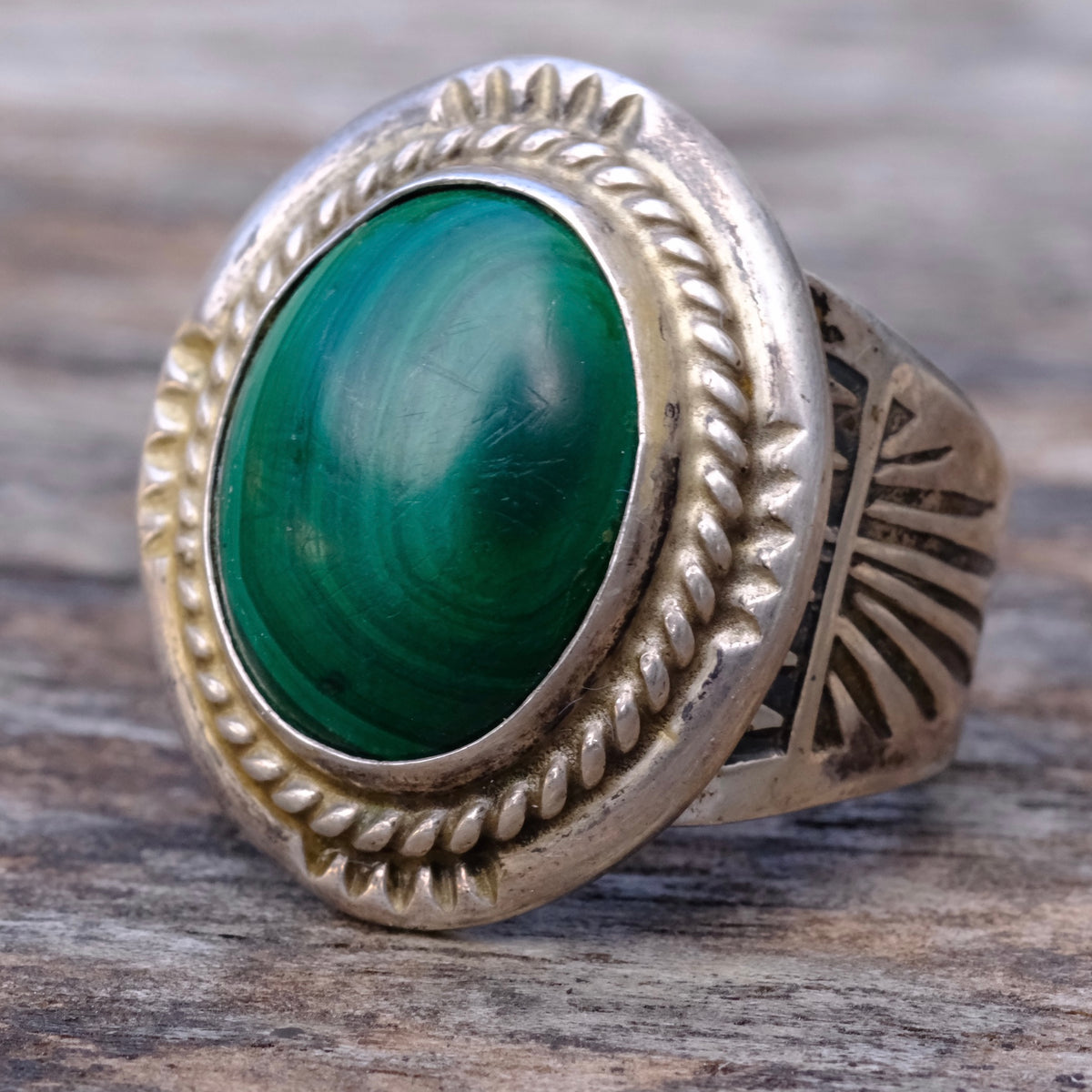 Vintage Sterling Malachite Stamped Band Ring 7.75