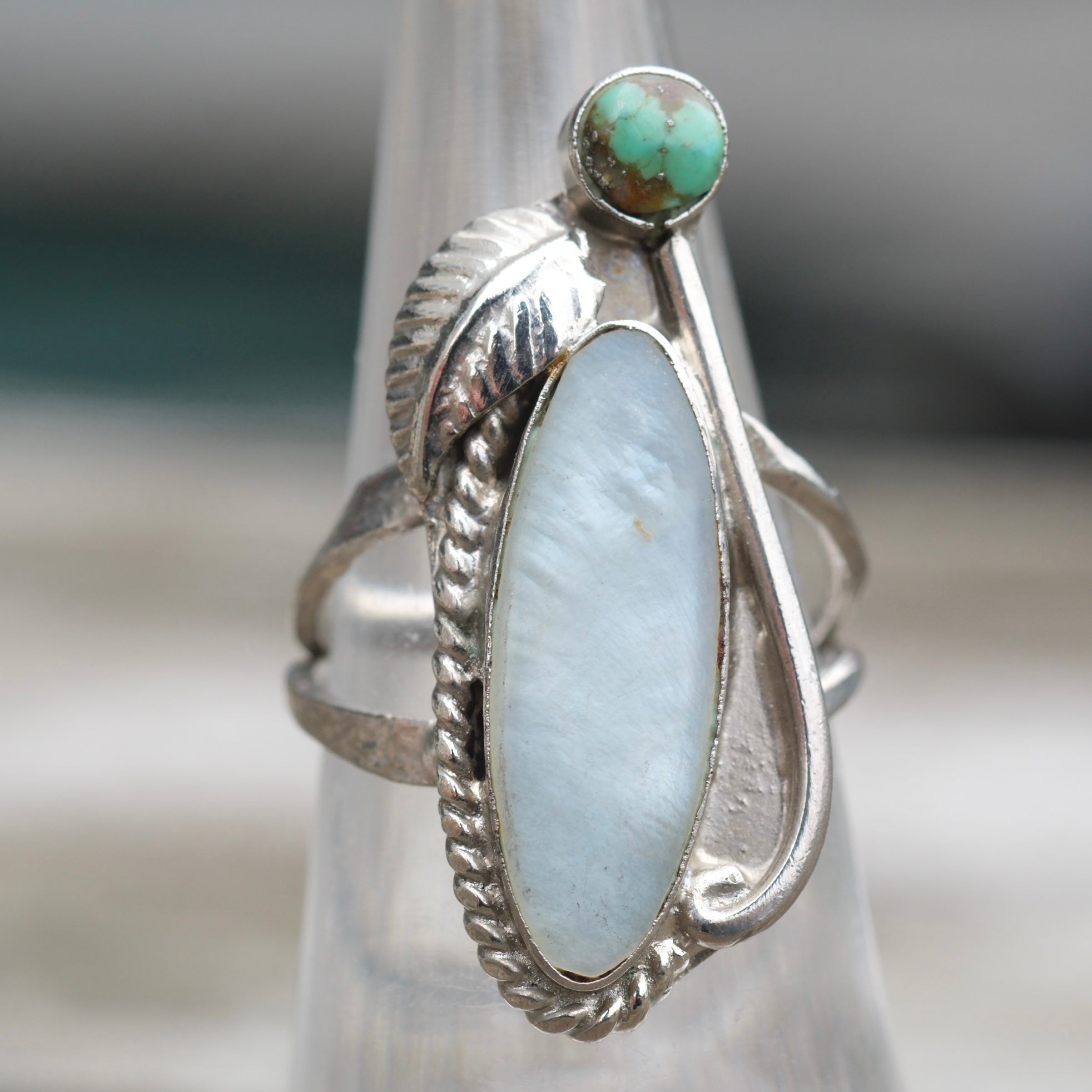 Vintage Sterling Mother Of Pearl Turquoise Ring 5.75