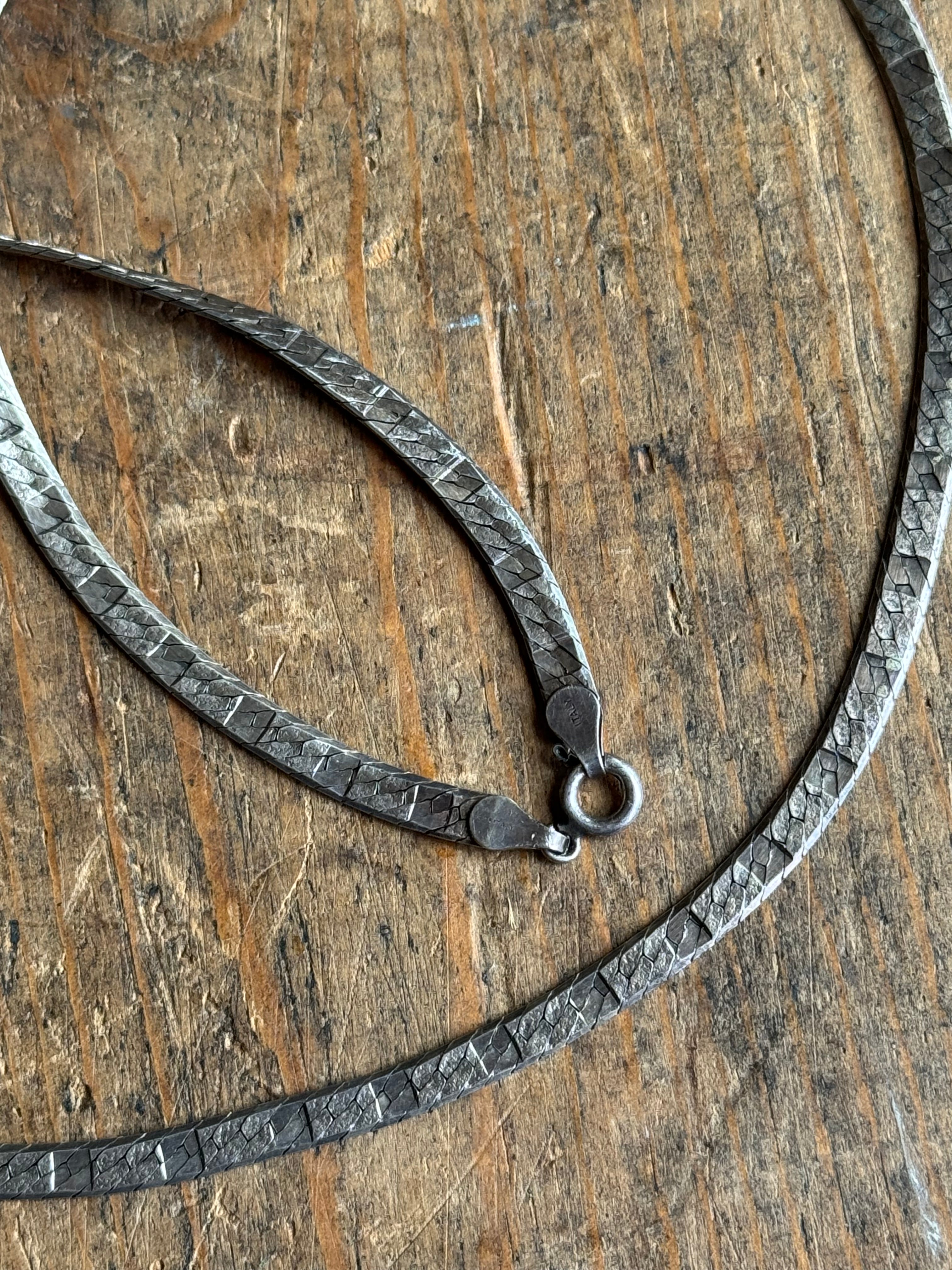 Vintage Sterling Silver 18” Etched Herringbone Chain