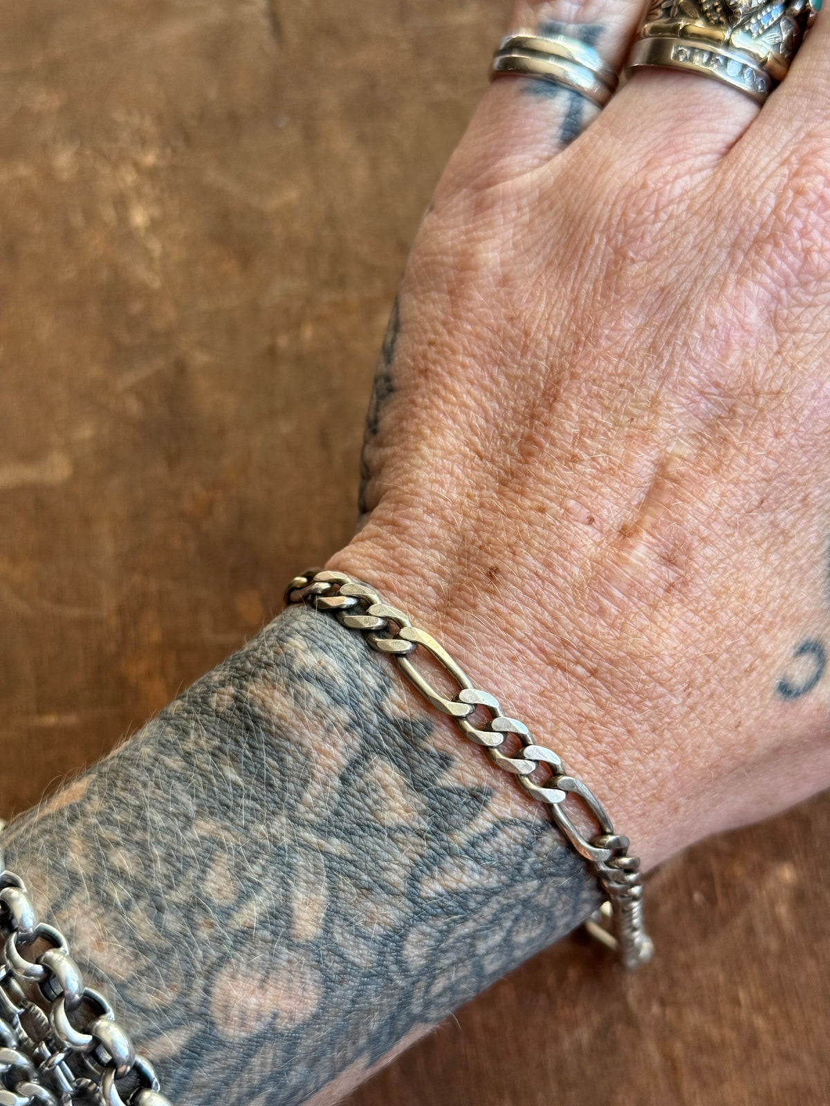 Vintage Sterling Silver 9” Figaro Chain Bracelet
