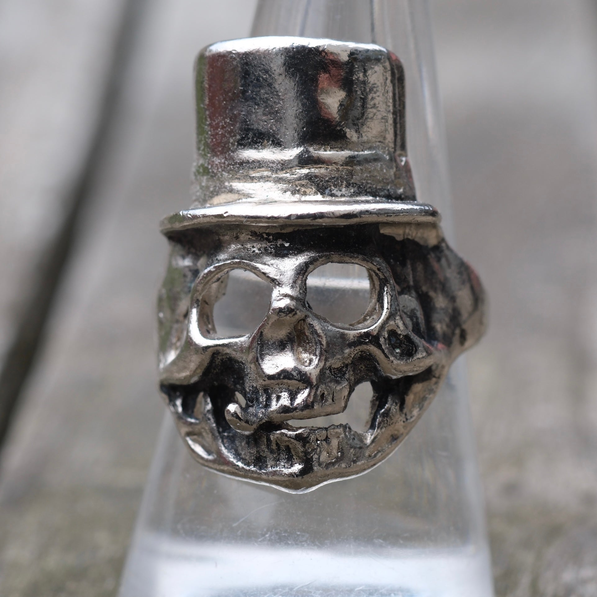 Vintage White Bronze Biker Ring 8.75