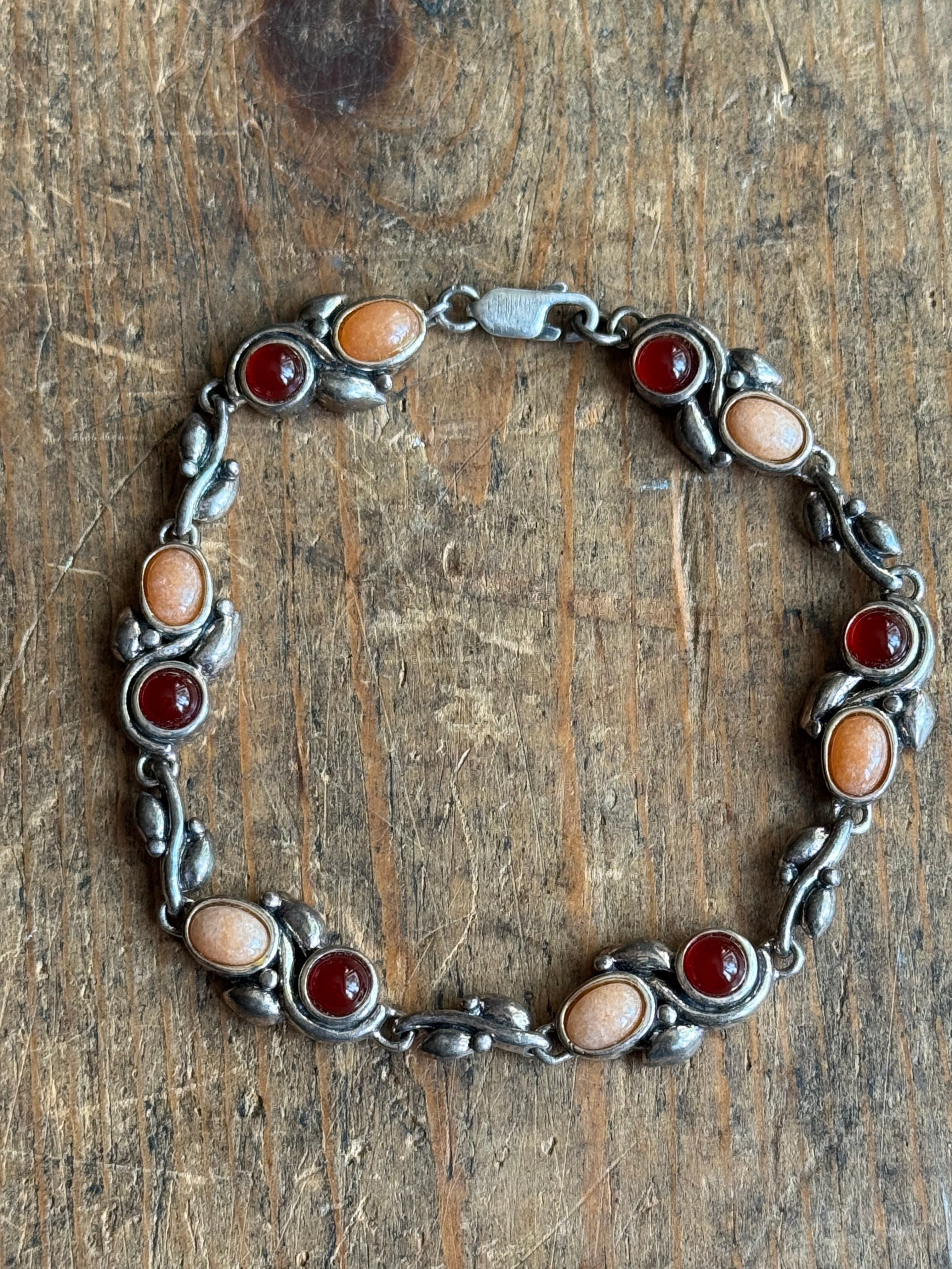 Vintage Sterling Silver 8.25” Carnelian Flower Link Bracelet