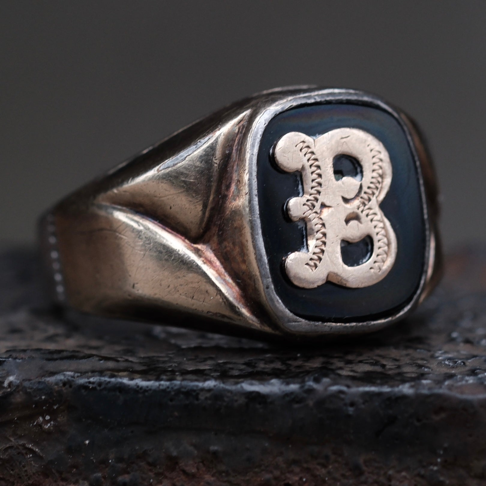 Vintage Sterling B Initial Signet Ring 9
