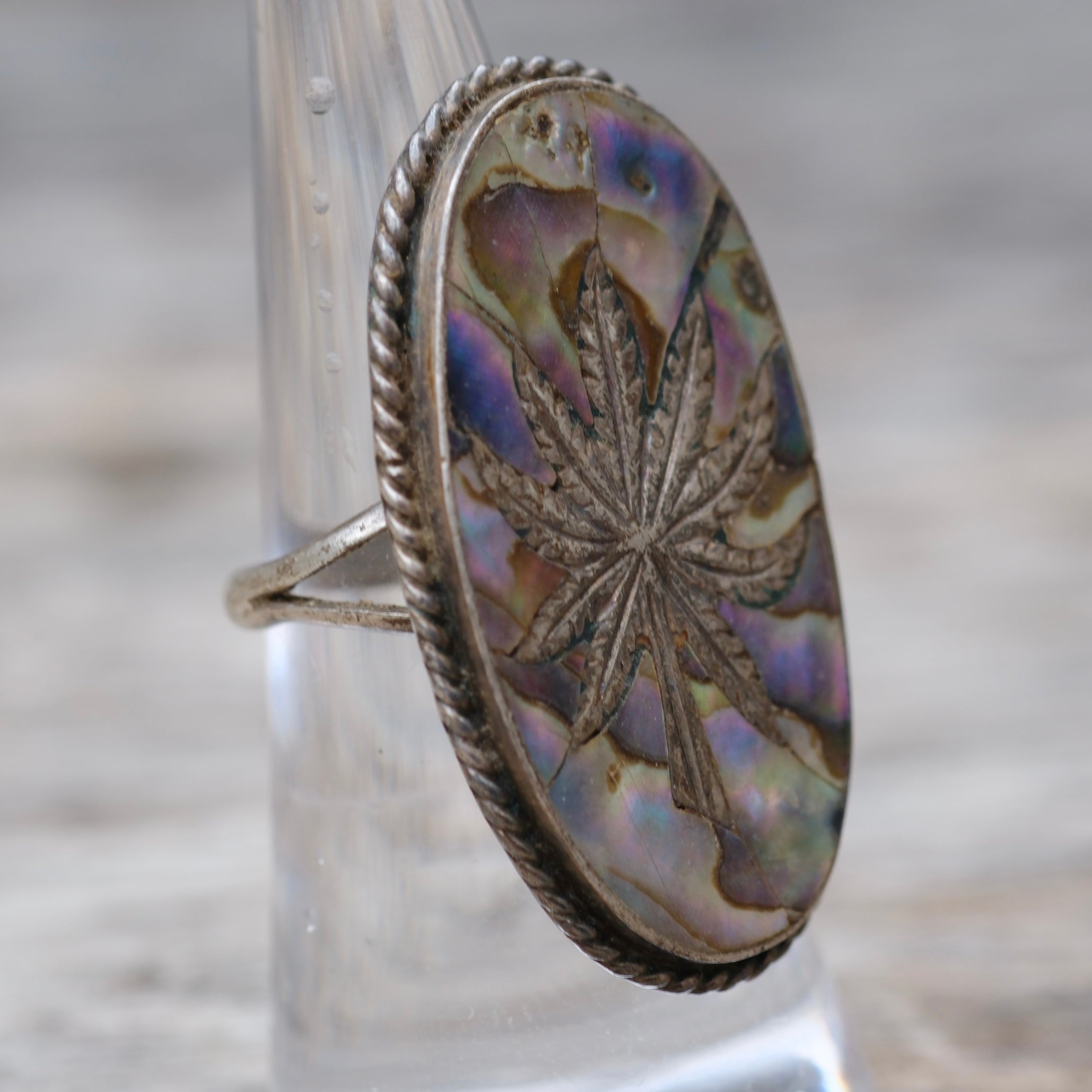 Vintage Sterling Abalone Sweet Leaf Ring 6.5