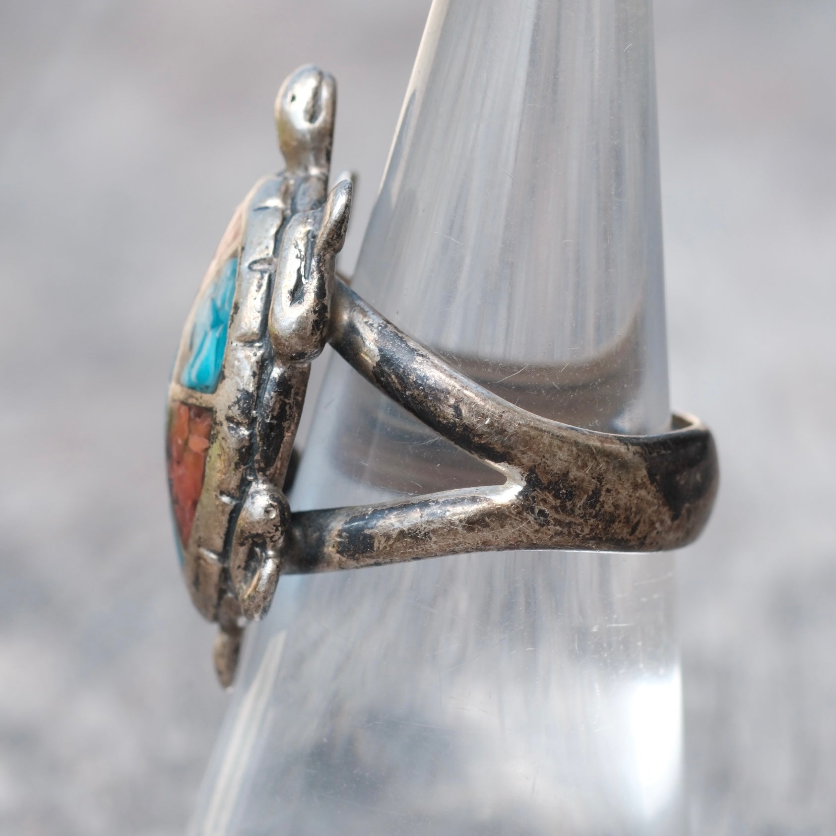 Vintage Sterling Turquoise and Coral Turtle Ring 7.5
