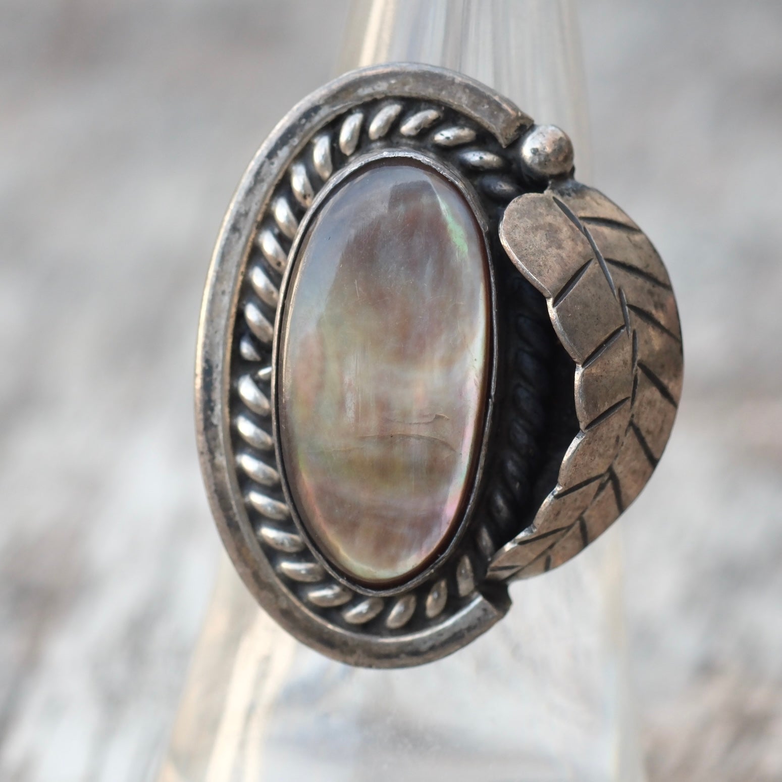 Vintage Sterling mother Of Pearl Feather Ring 6.75