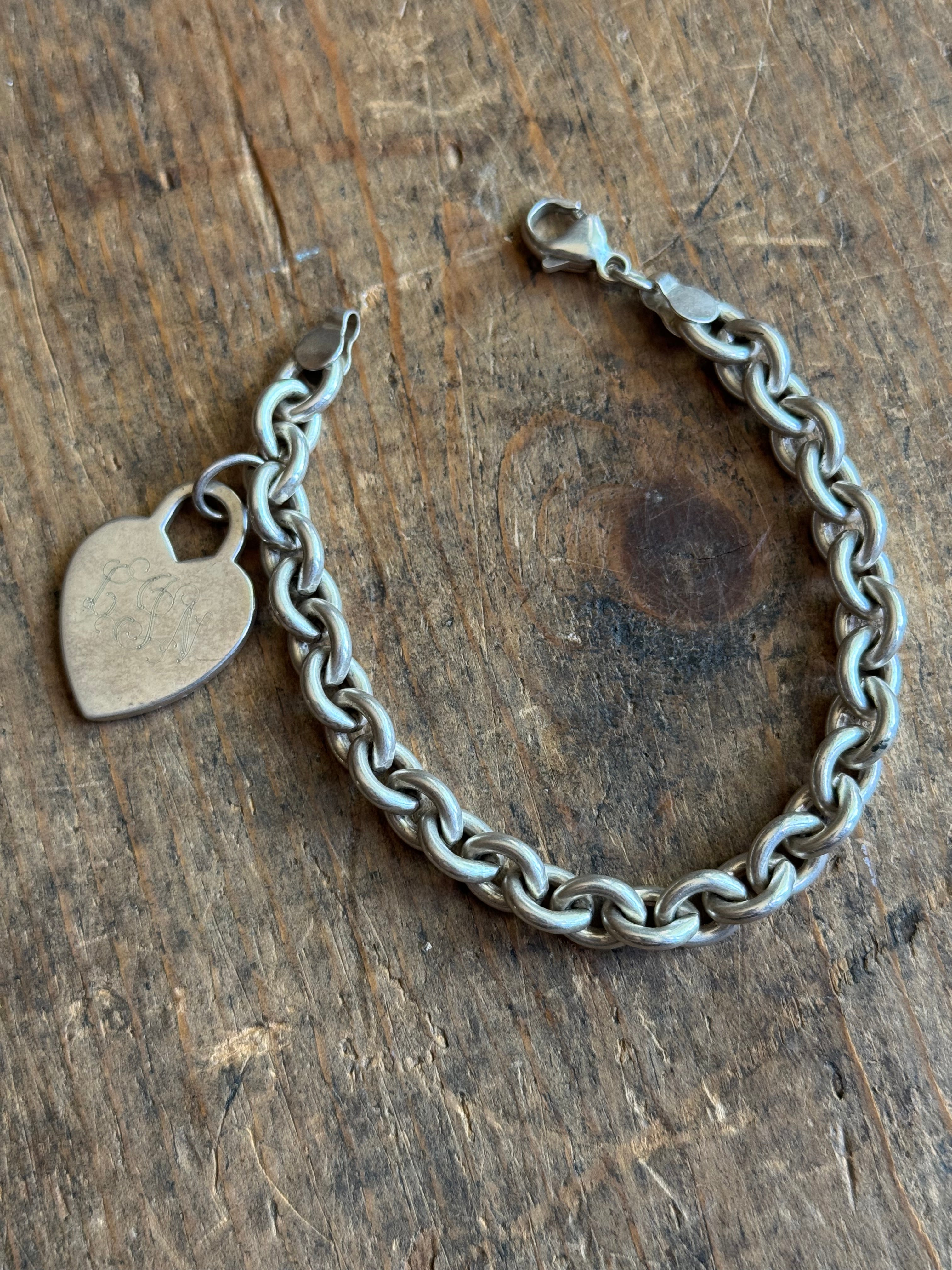 Vintage Sterling Silver Oval Cable Heart Charm Bracelet 7.25"