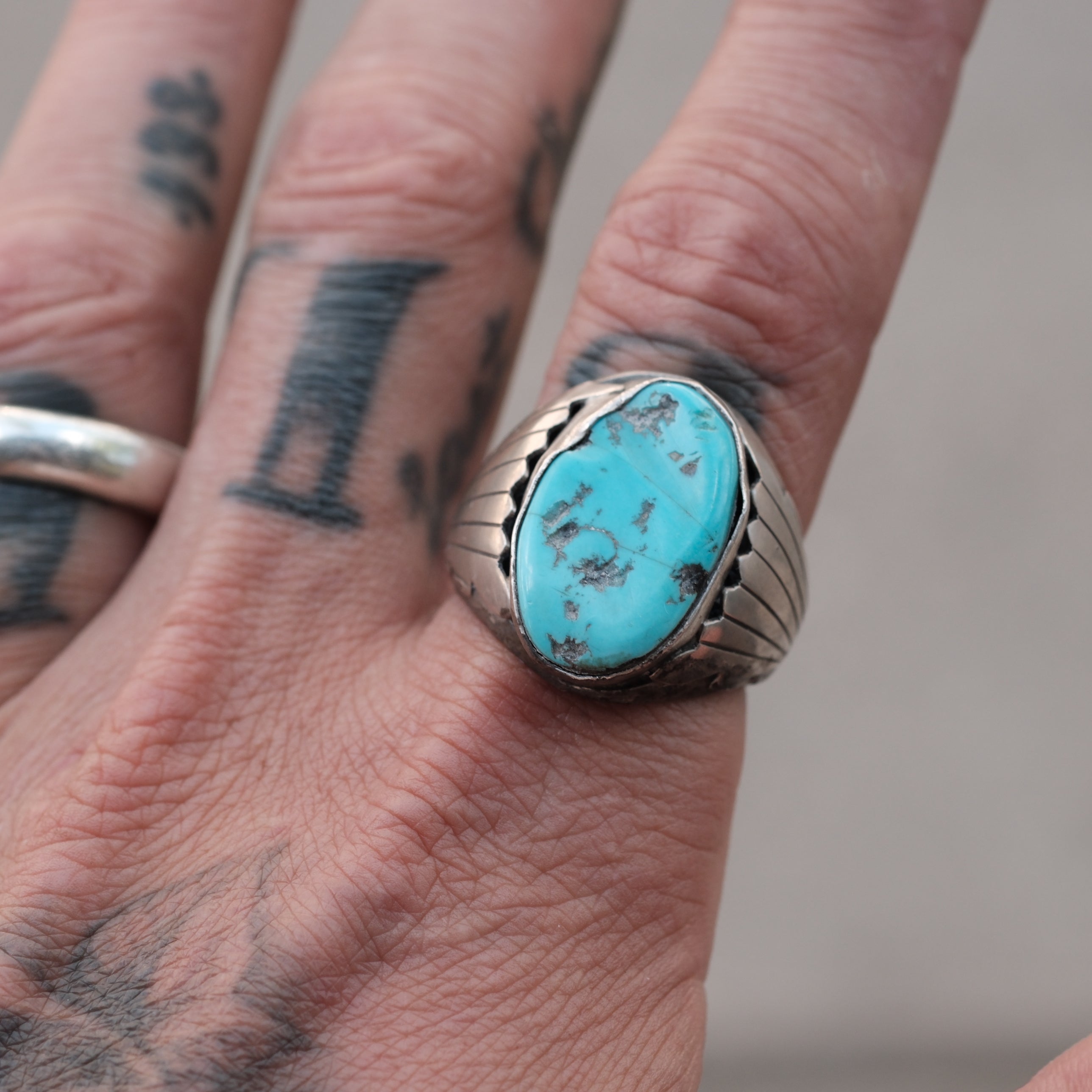 Vintage Sterling Turquoise Navajo Ring 11.25