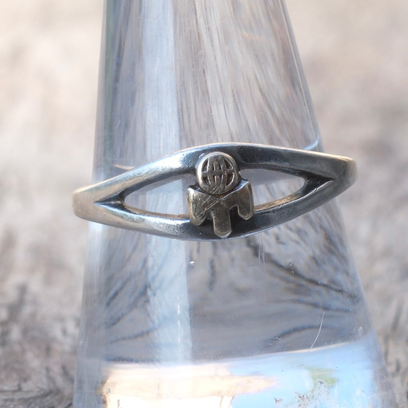 Vintage Sterling Silver Band Ring 9.75
