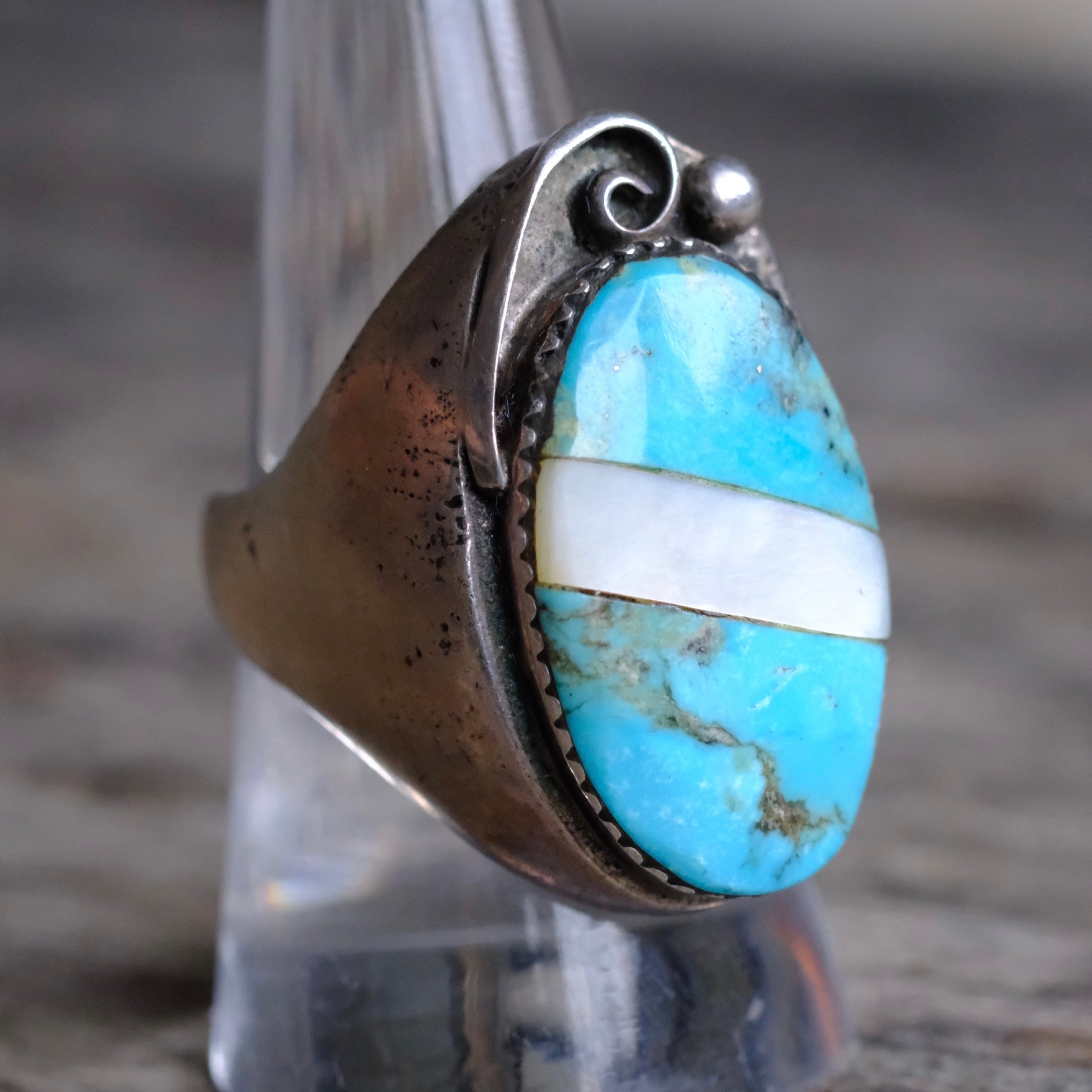 Vintage Sterling Turquoise and Mother Of Pearl Inlay Ring 9.5