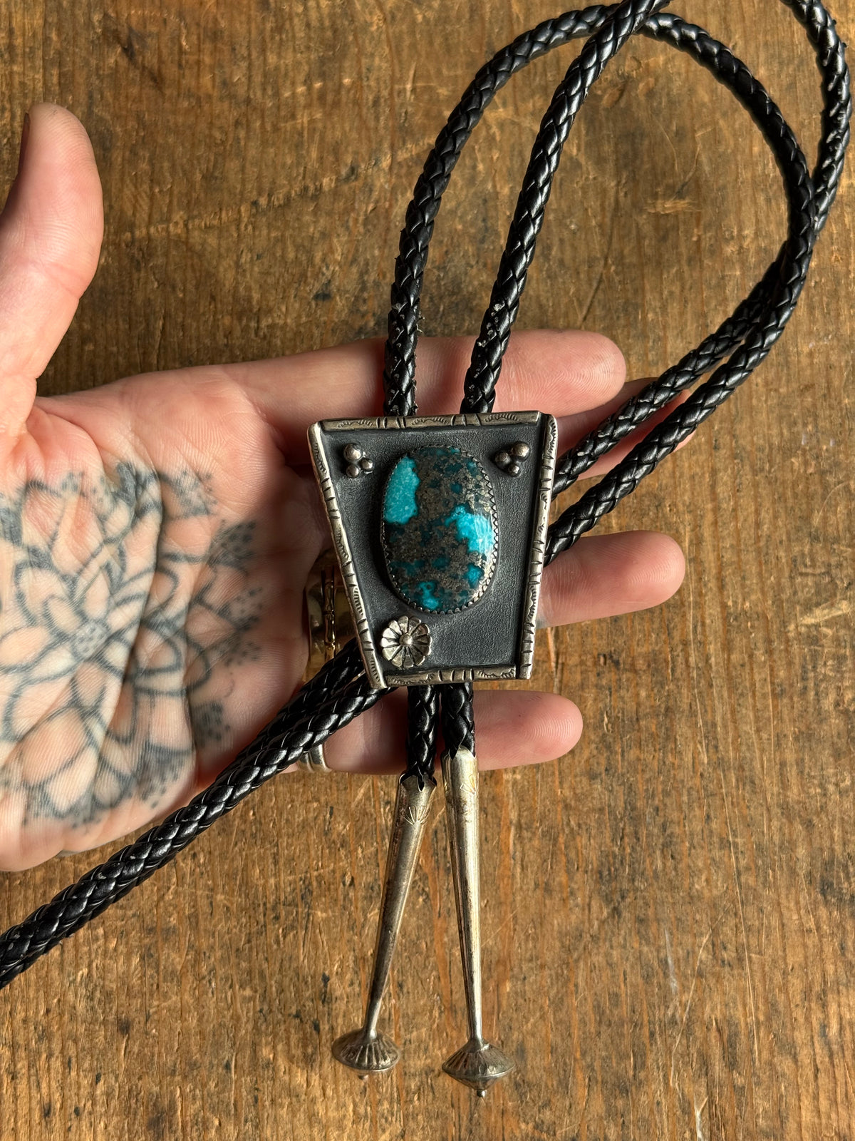 Vintage Sterling Silver Turquoise Flower Shield Bolo