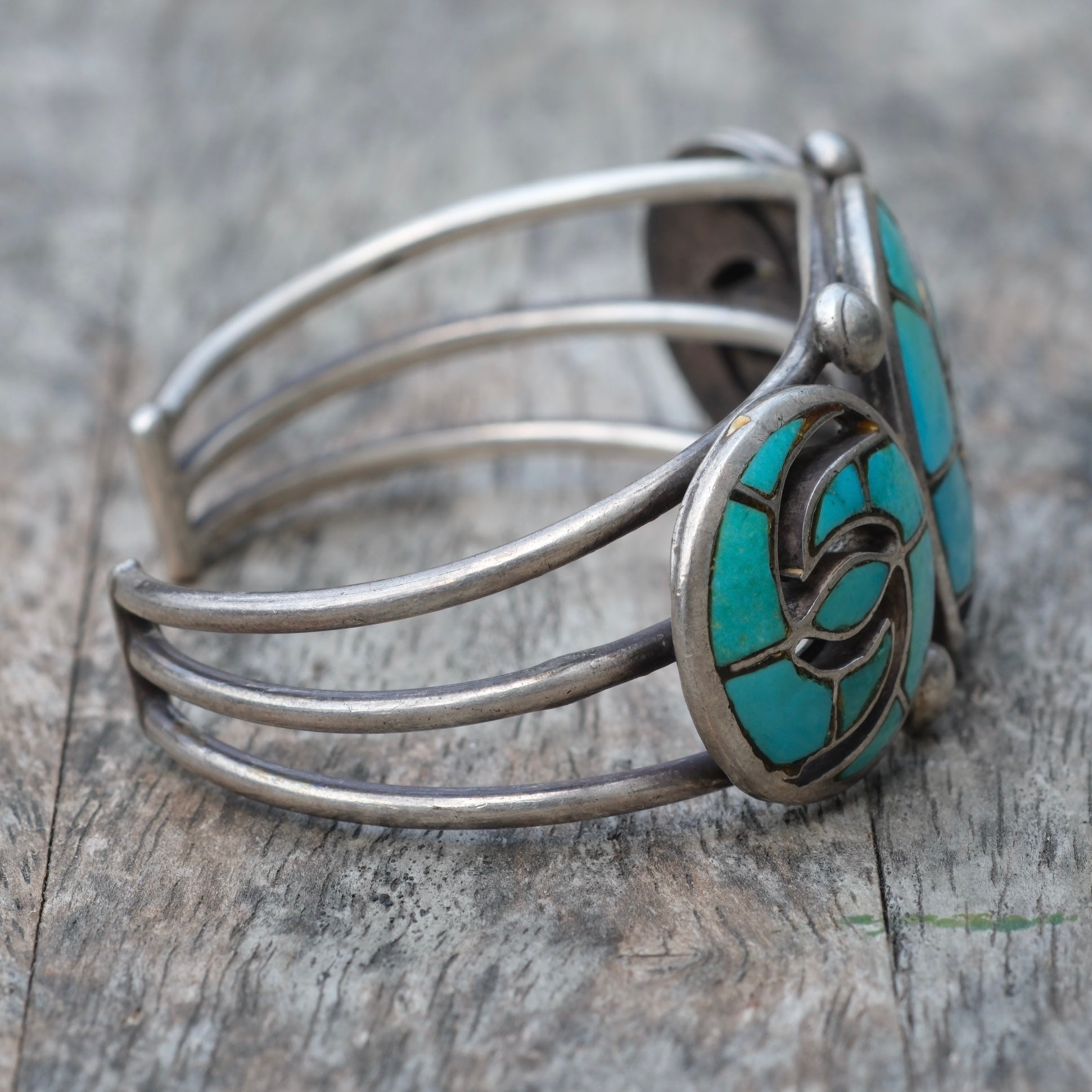 Vintage Sterling Triple Hummingbird Inlay Turquoise Cuff Bracelet