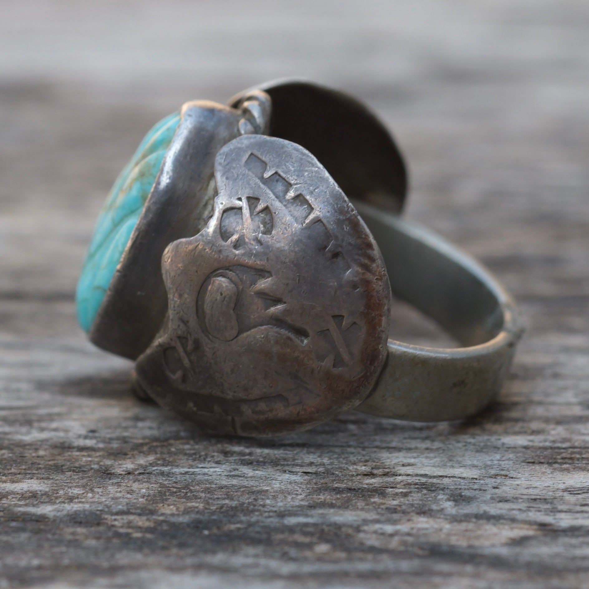 Vintage Sterling Carved Turquoise Ring 7