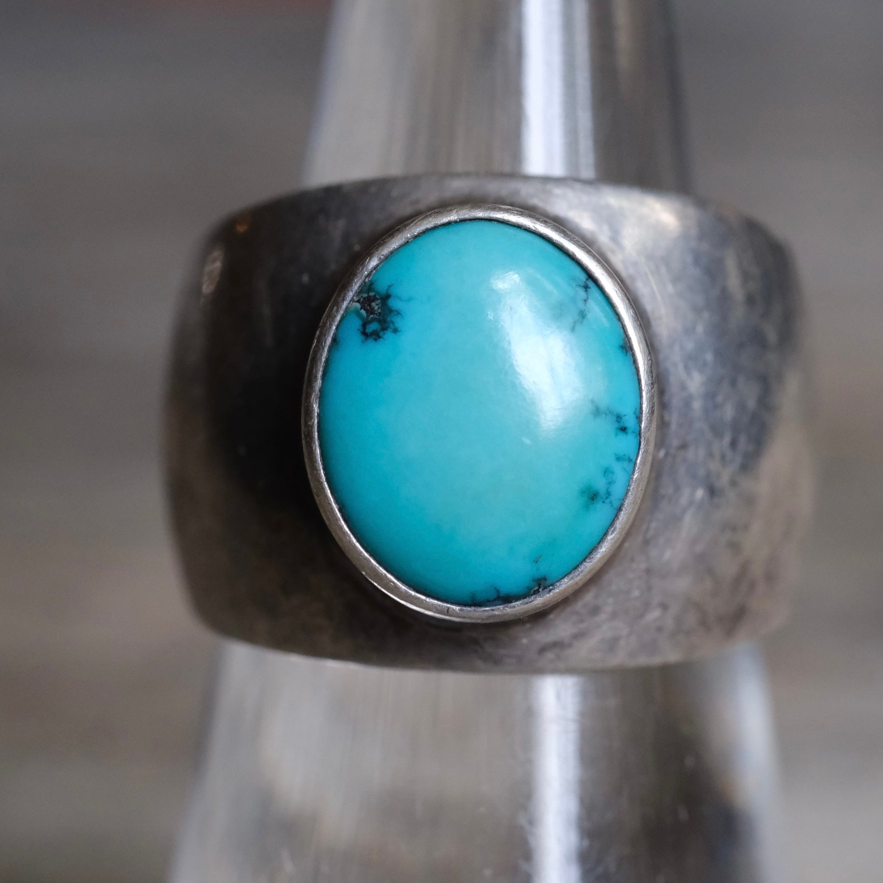Vintage Sterling Turquoise Thick Band Ring 6.75