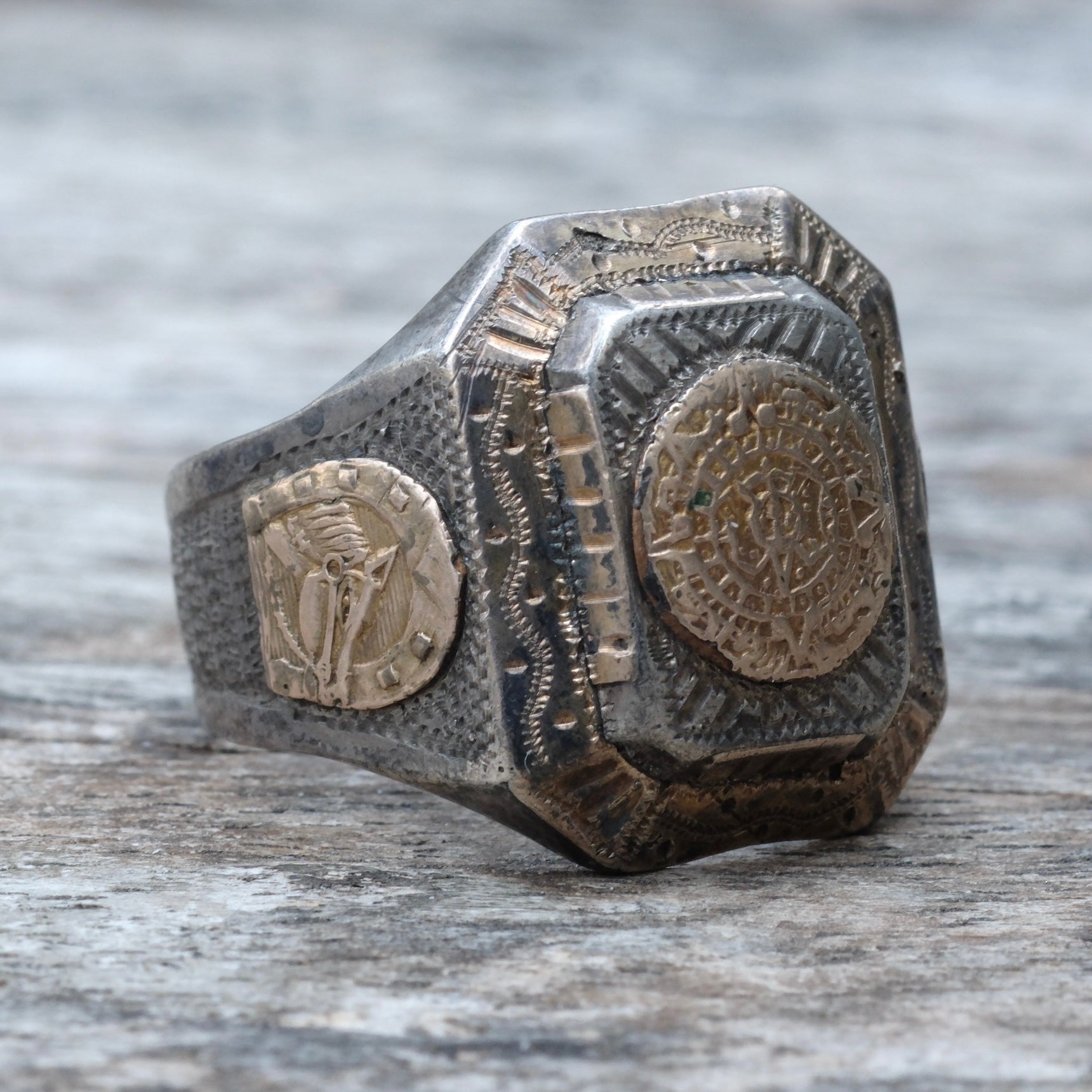 Vintage Sterling Silver Aztec Mexican Biker Ring 11