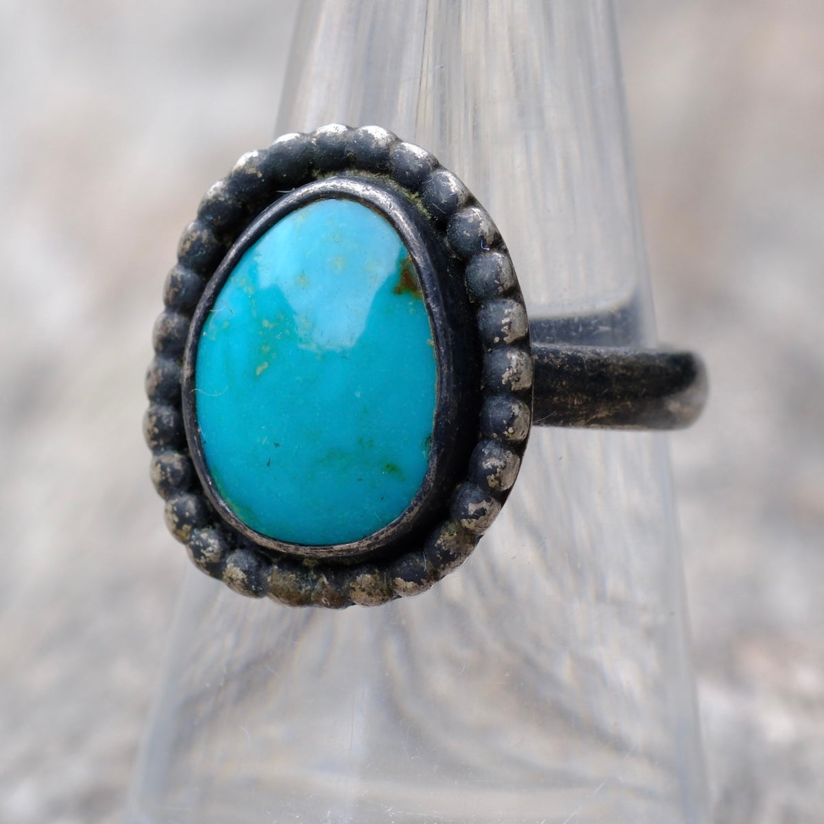 Vintage Sterling Turquoise Ring 7.5