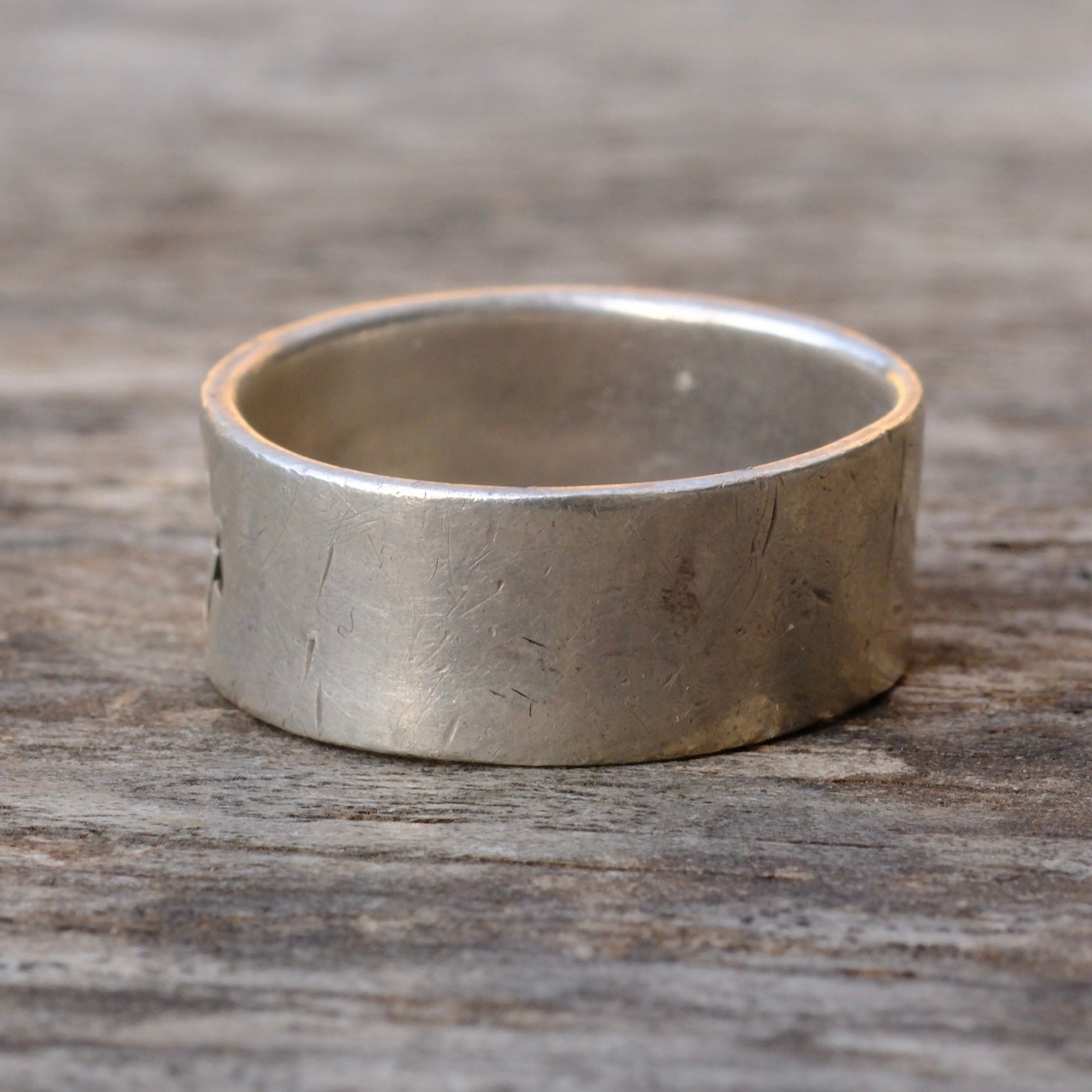Vintage Sterling Silver Cross Band Ring 9.75
