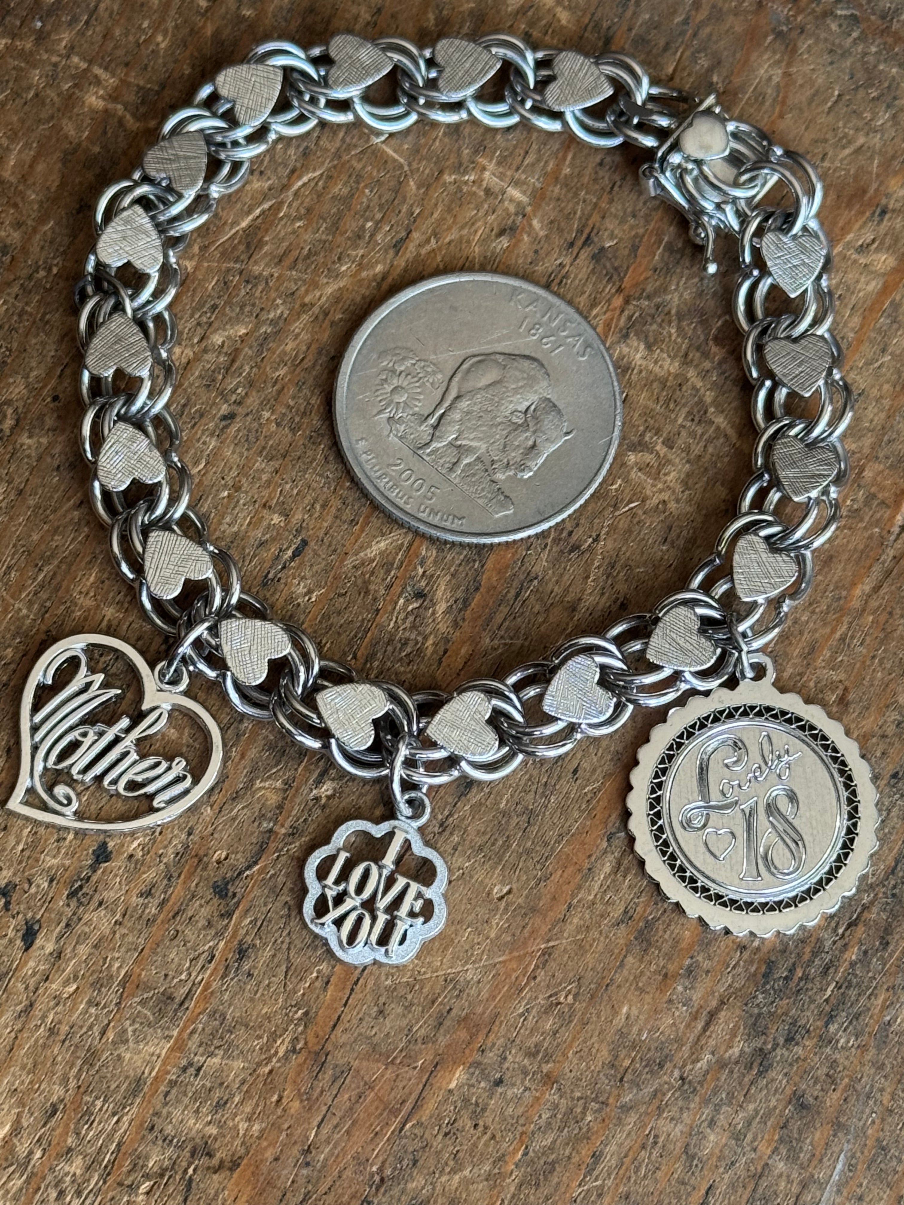 Vintage Sterling Silver 7.25” Double Heart Link Charm Bracelet
