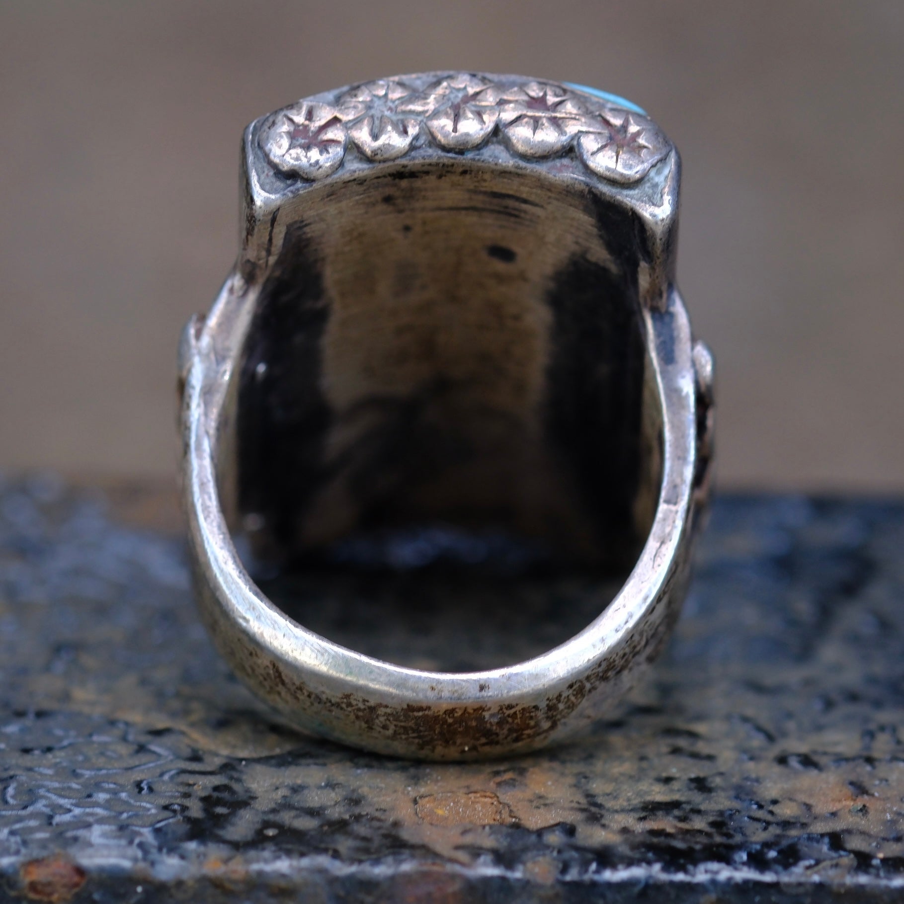 Vintage Sterling Turquoise and Mother Of Pearl Inlay Ring 5.5