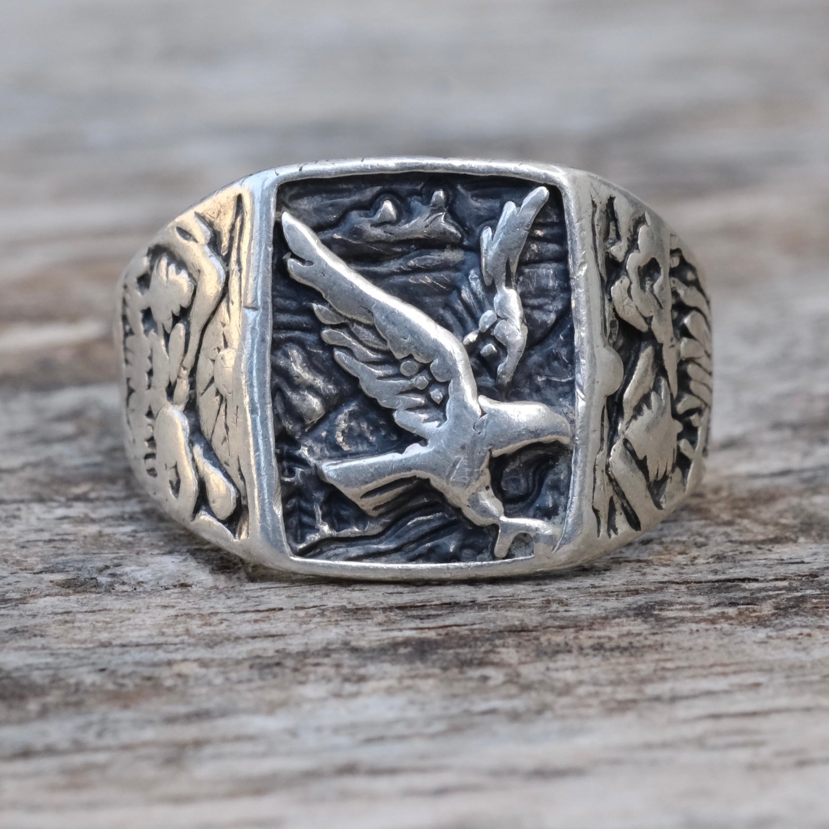 Vintage Sterling Eagle Mountain Signet Ring 9.25