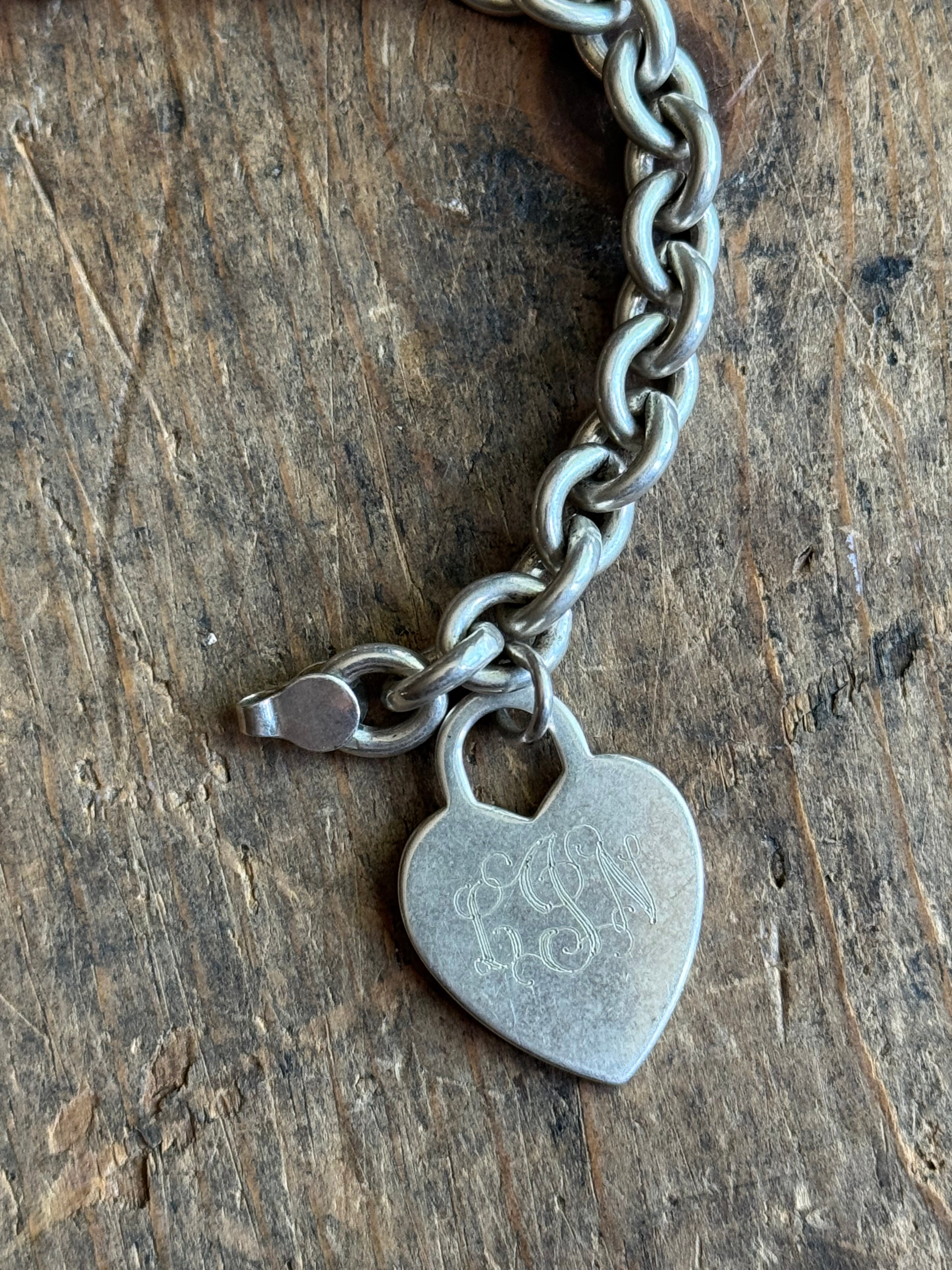 Vintage Sterling Silver Oval Cable Heart Charm Bracelet 7.25"