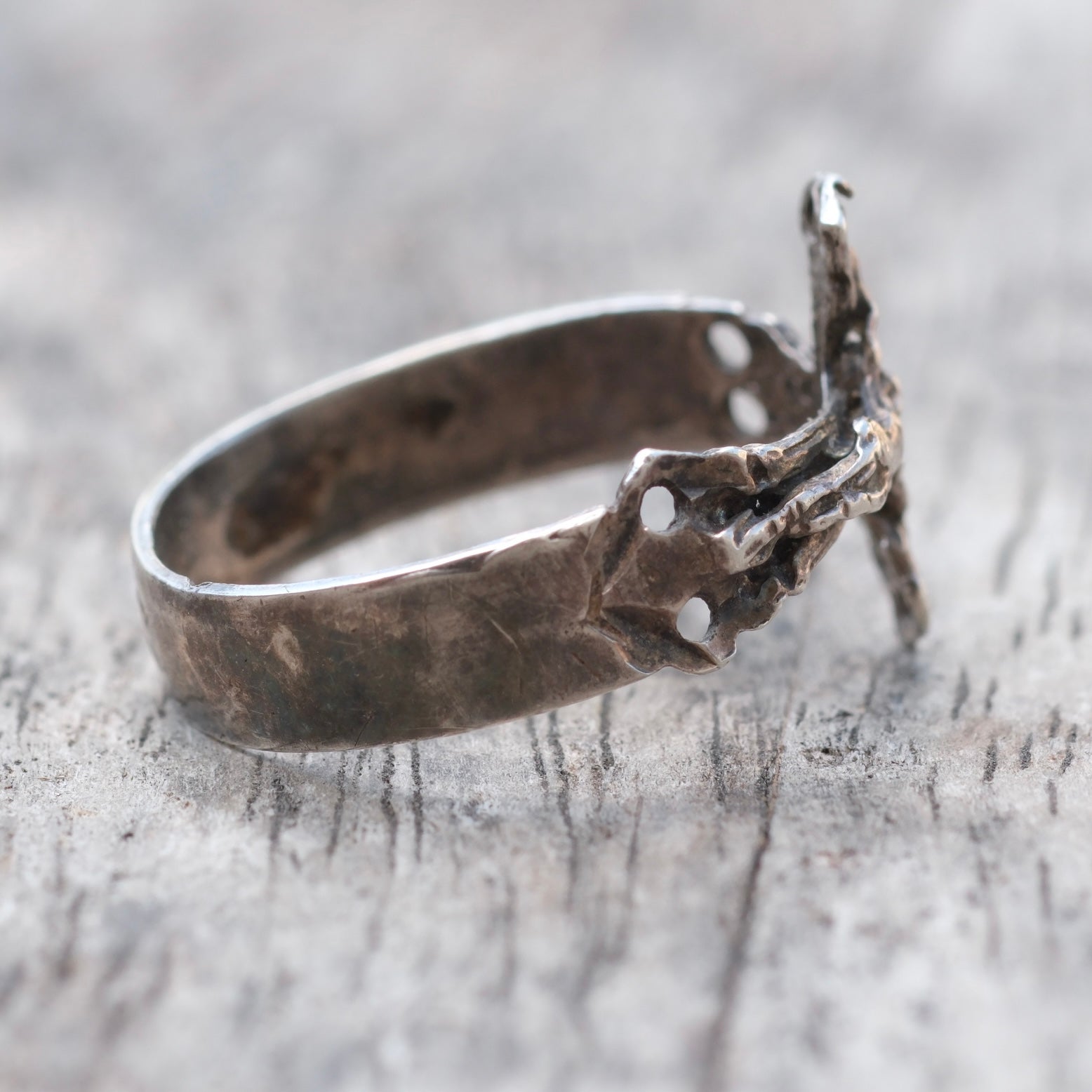 Vintage Sterling Silver Jesus Cross Band Ring 11