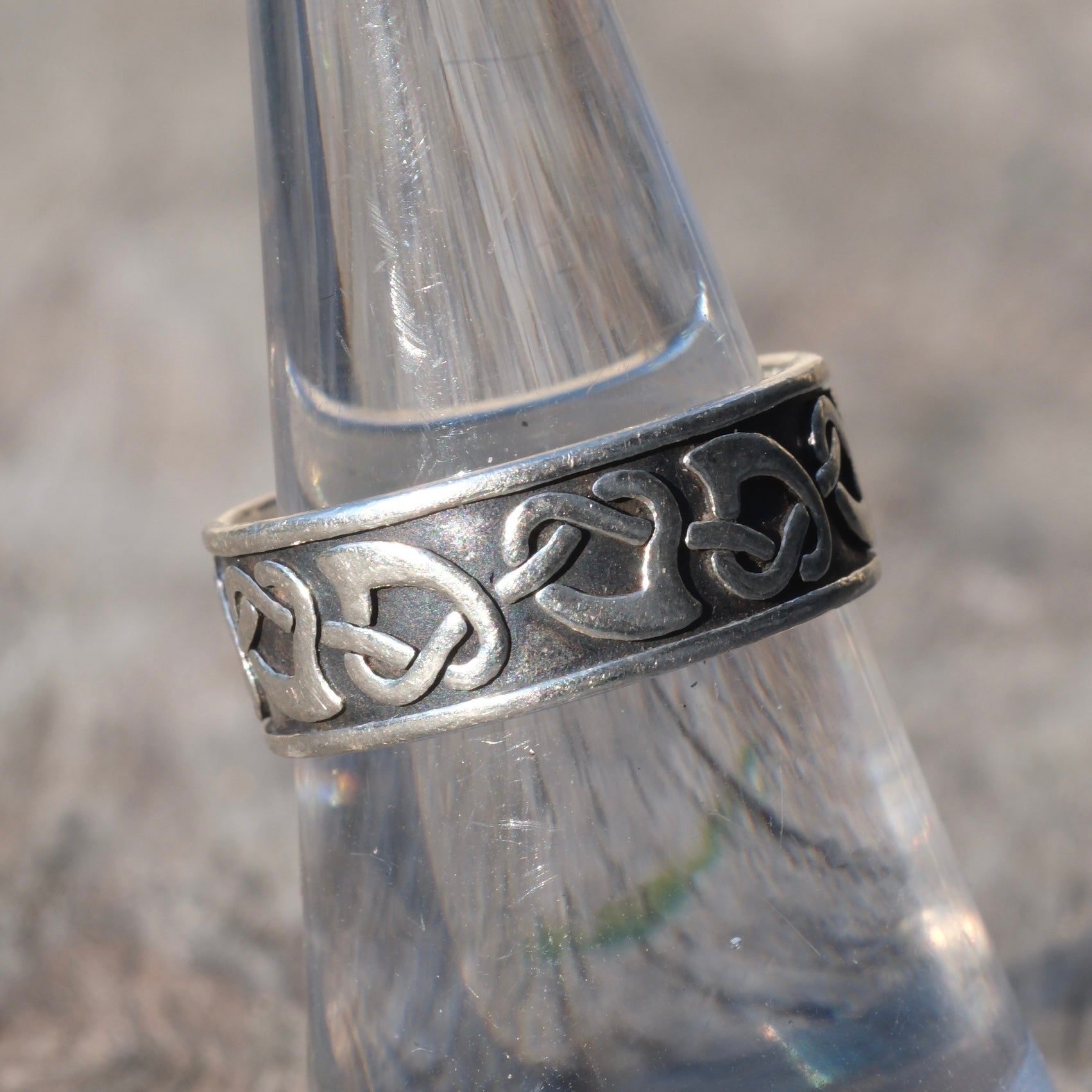 Vintage Sterling Silver Band Ring 7.5