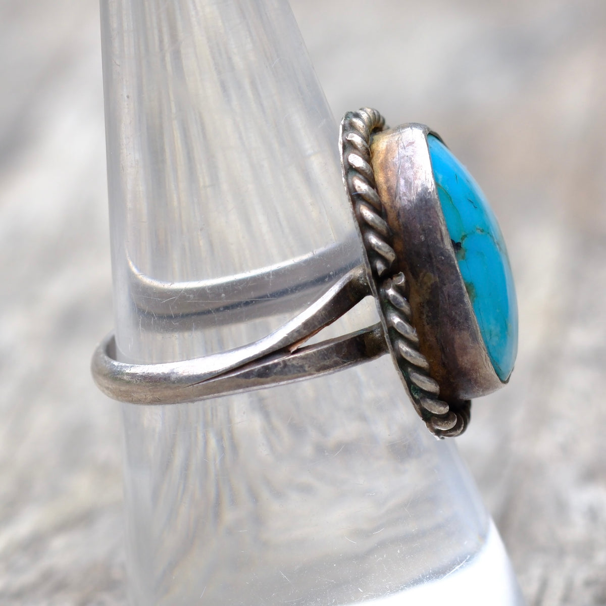 Vintage Sterling Turquoise Roper Ring 8