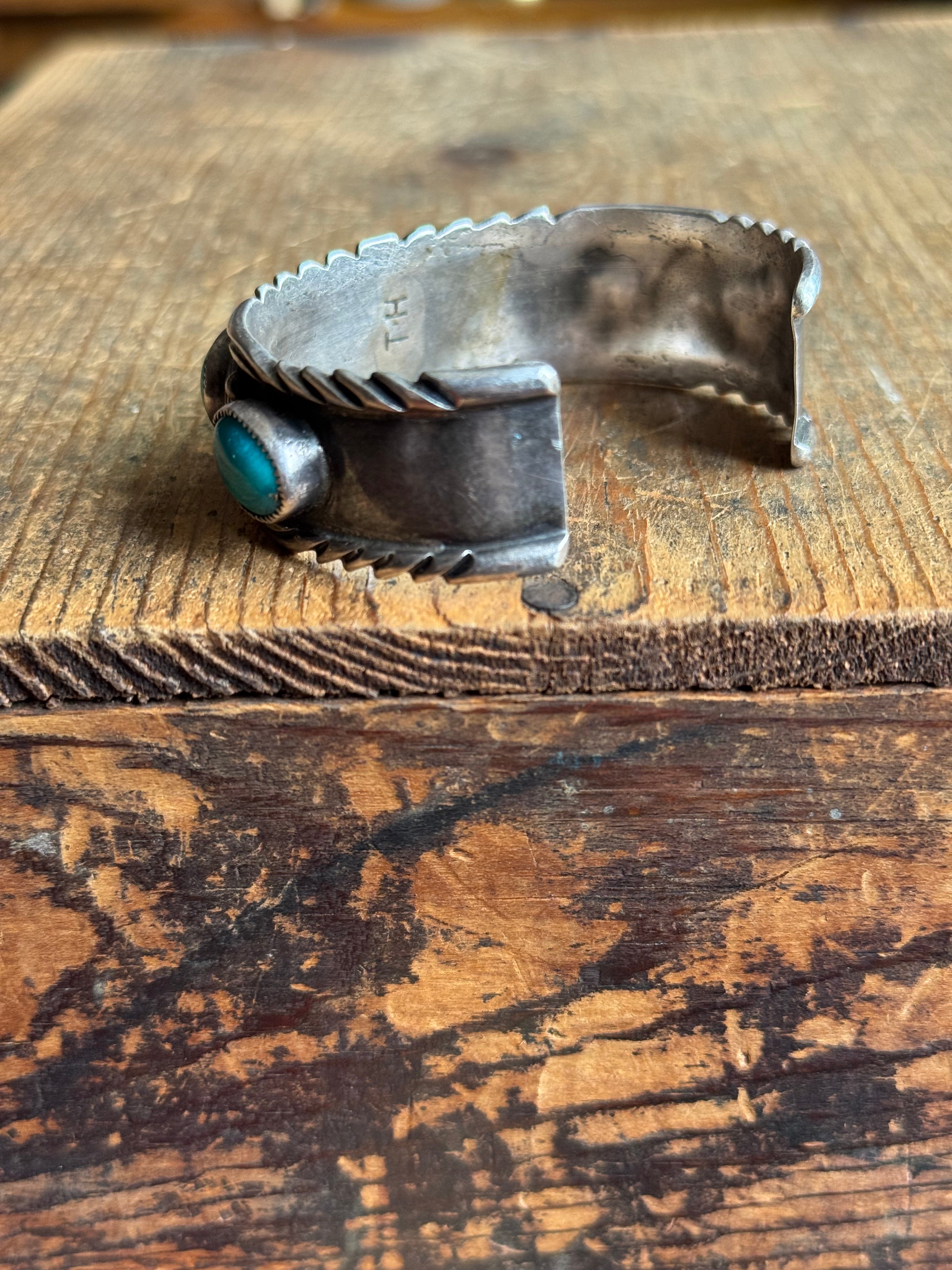 Vintage Sterling Turquoise Fan Cuff