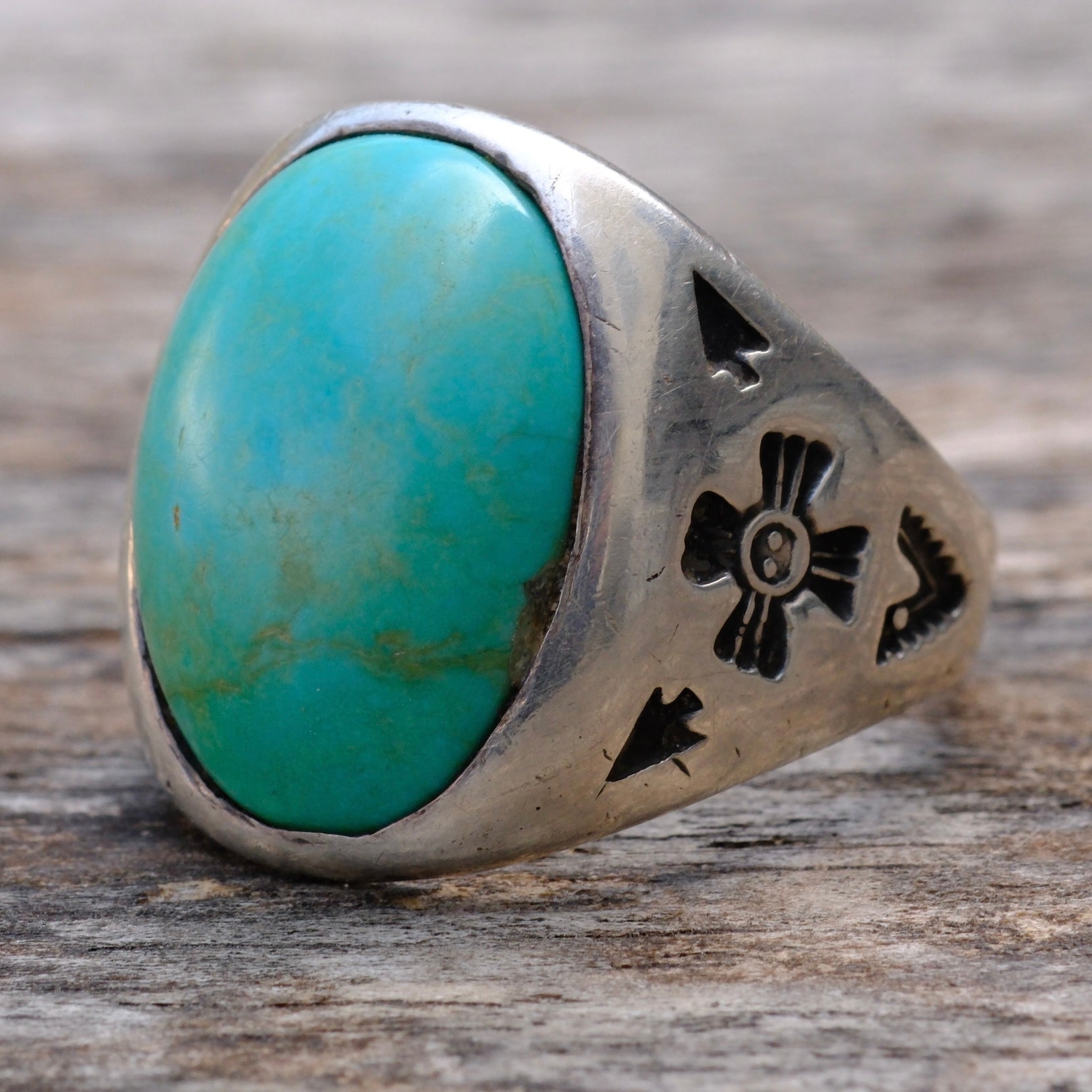 Vintage Sterling Turquoise Stamped Band Ring 11.5