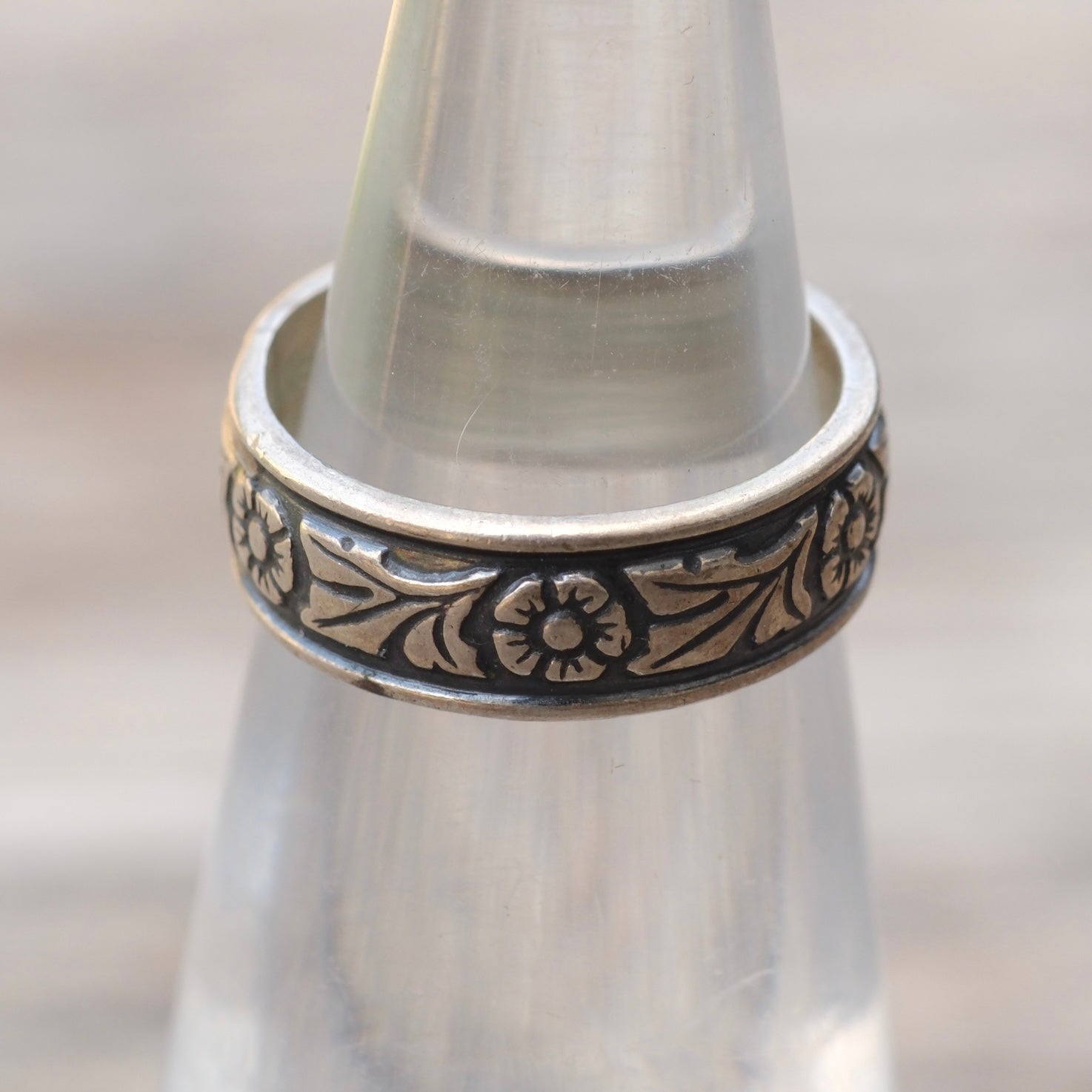 Vintage Sterling Floral Band Ring 3.75
