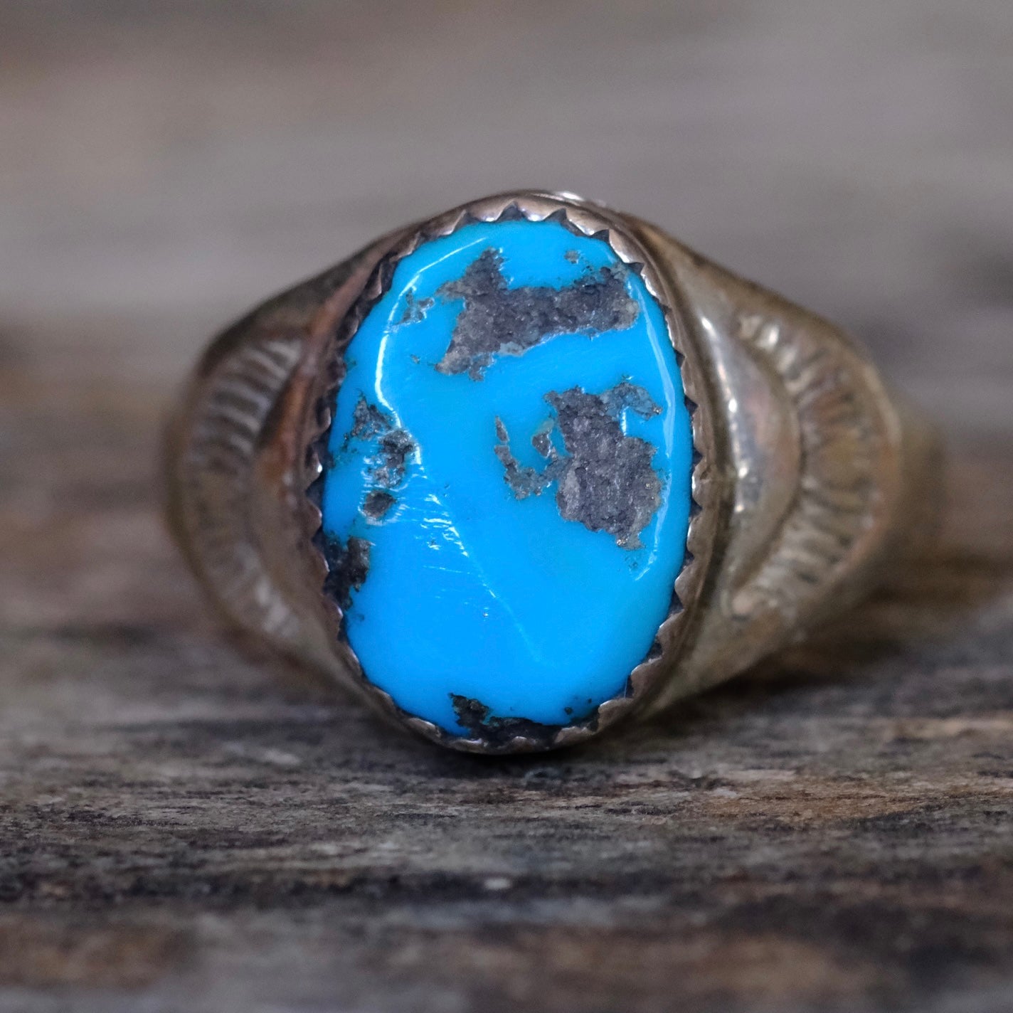 Vintage Sterling Turquoise Stamped Band Ring 7.5